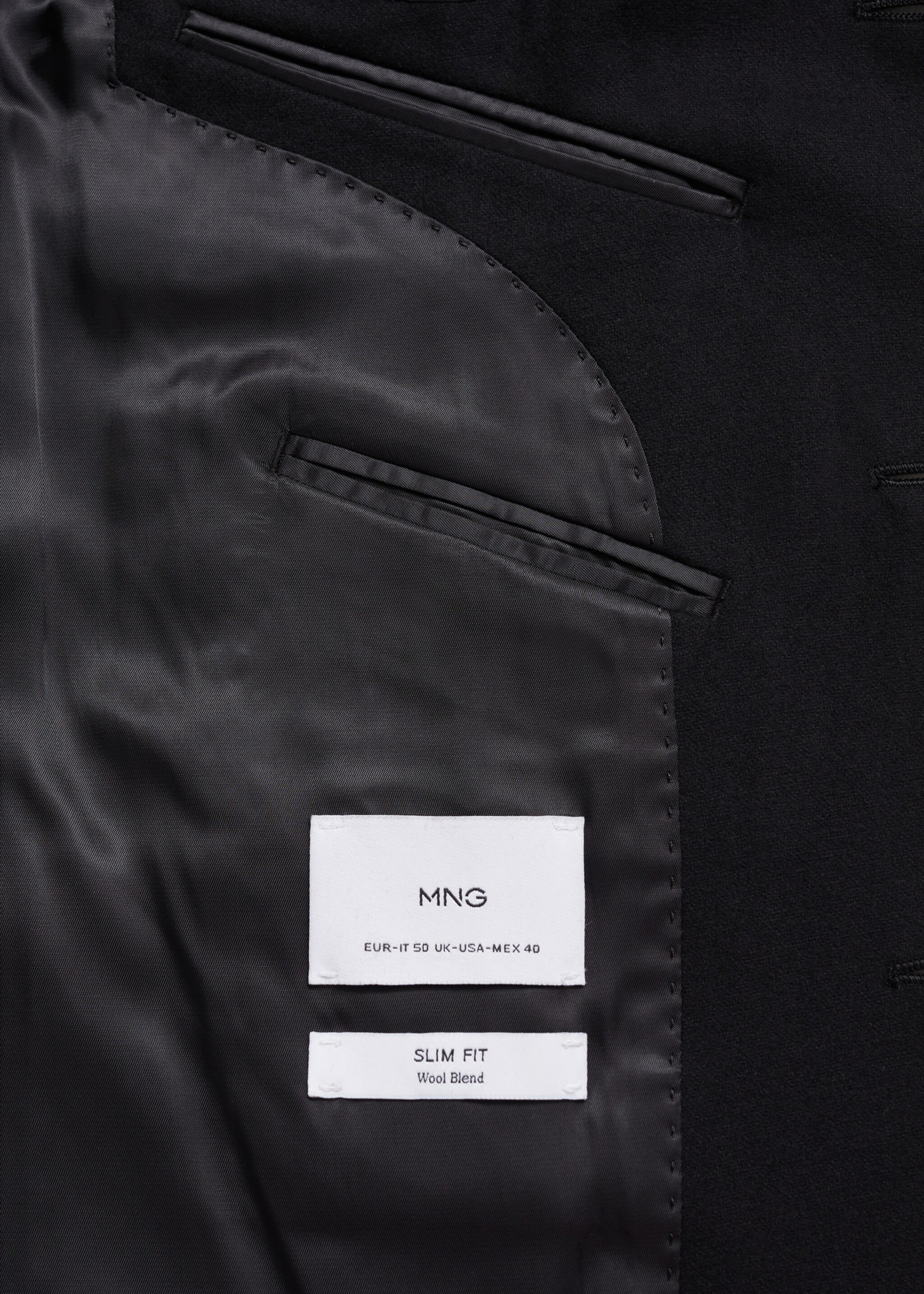 Slim Fit-Blazer aus recycelter Wolle - Detail des Artikels 0