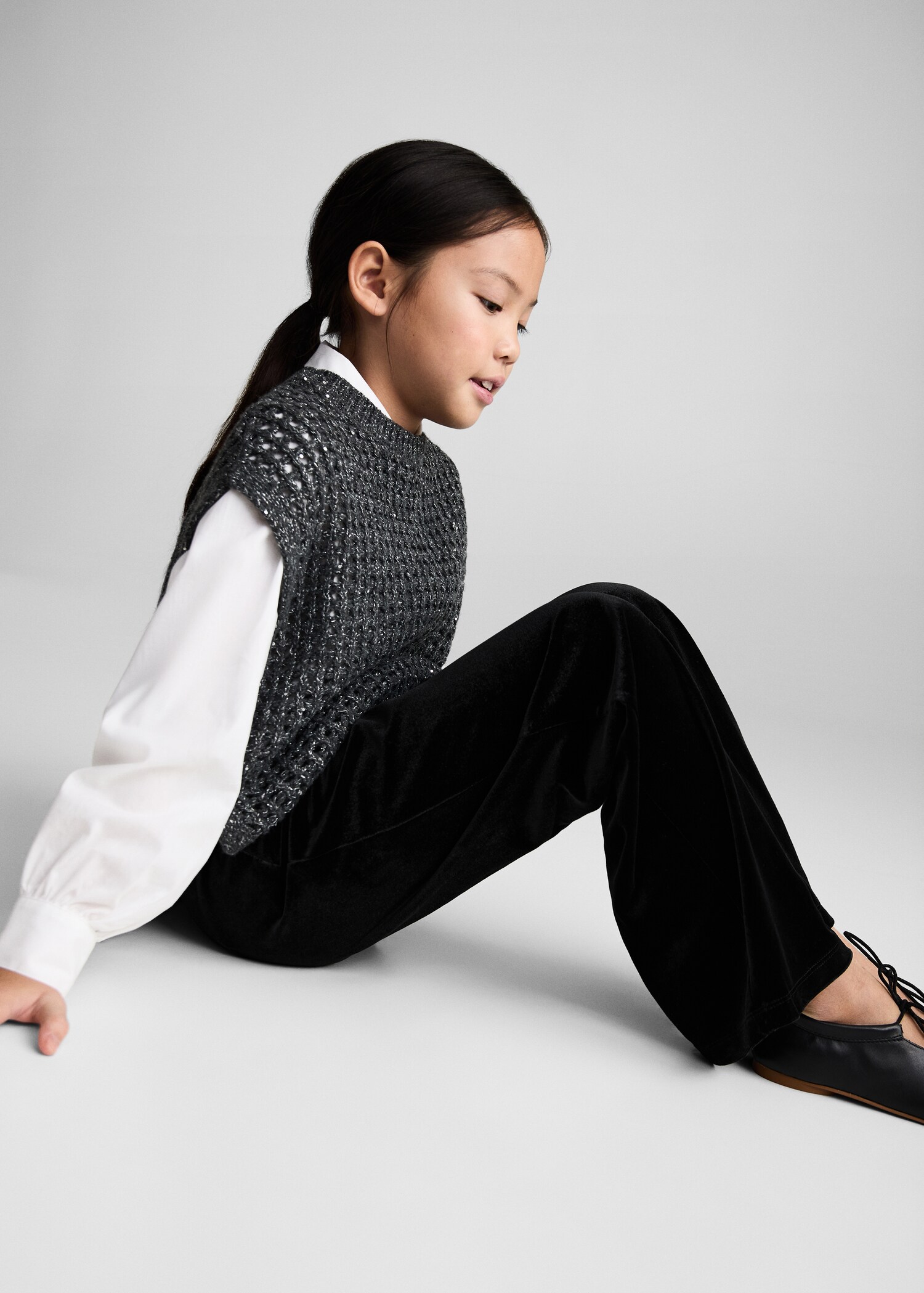Velvet trousers - Details of the article 1