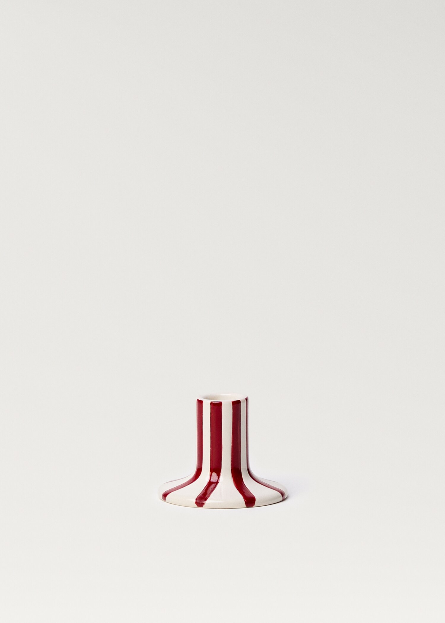 Stoneware Candle Holder with Stripe Design - Article without model