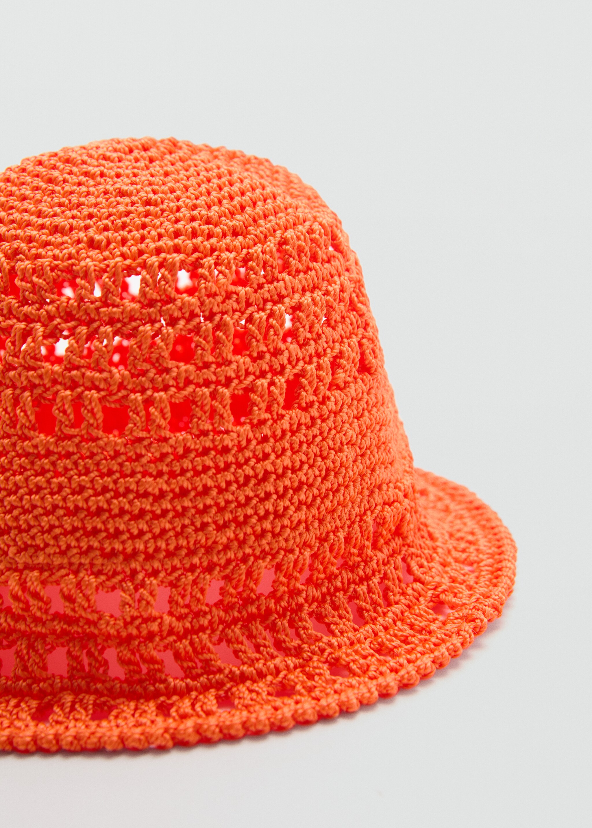 Crochet bucket hat - Medium plane