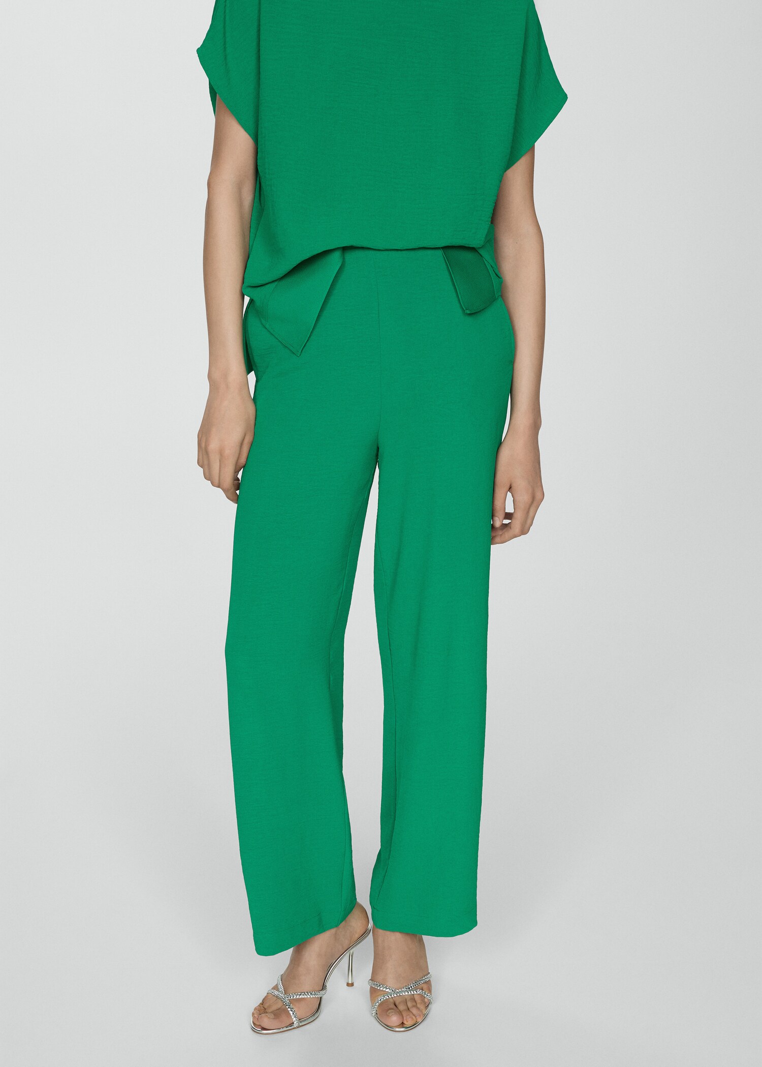 Wide leg fluid trousers - Medium plane