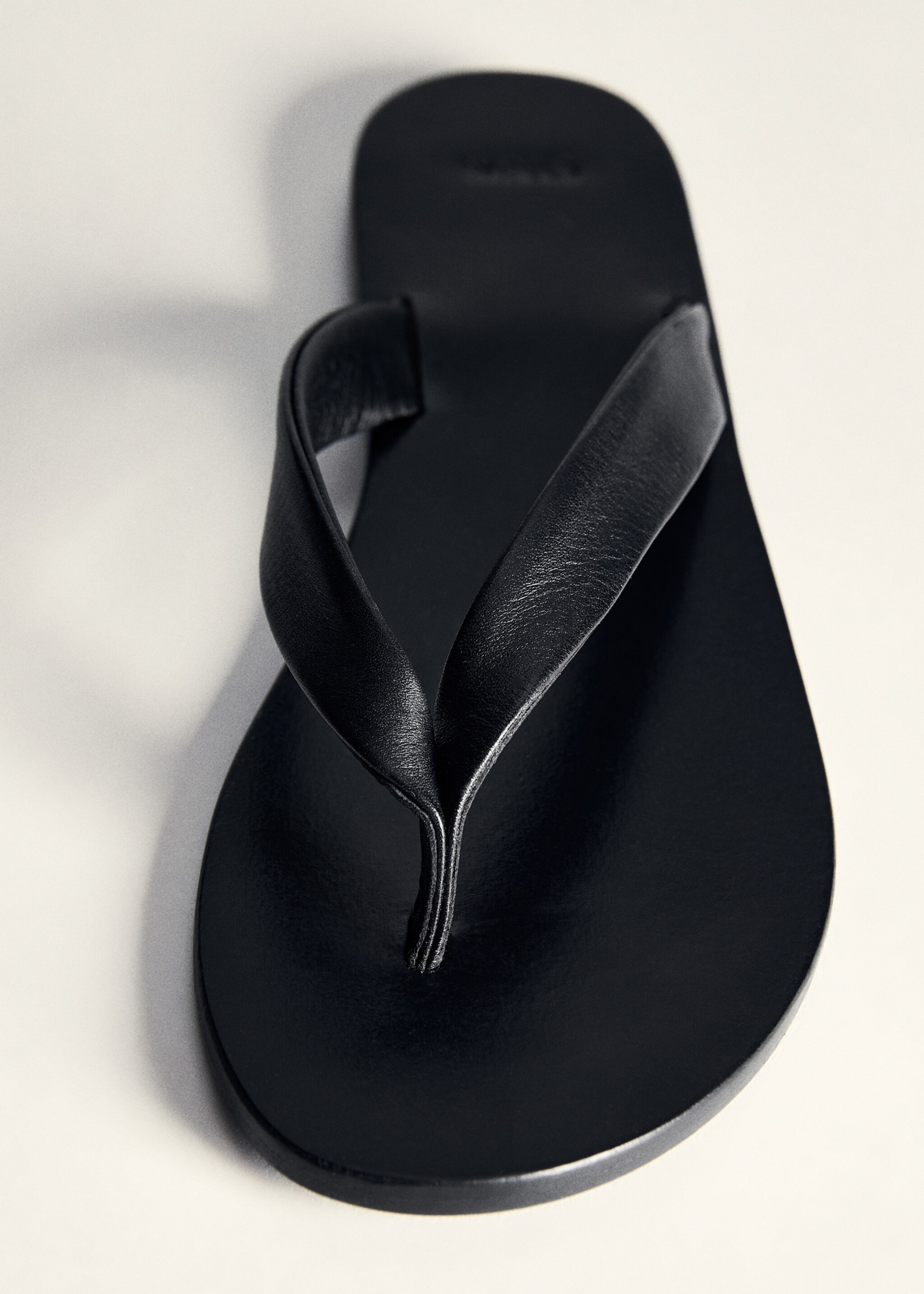 Leather straps sandals - Details of the article 5, Black. Ref: 77050286-00.