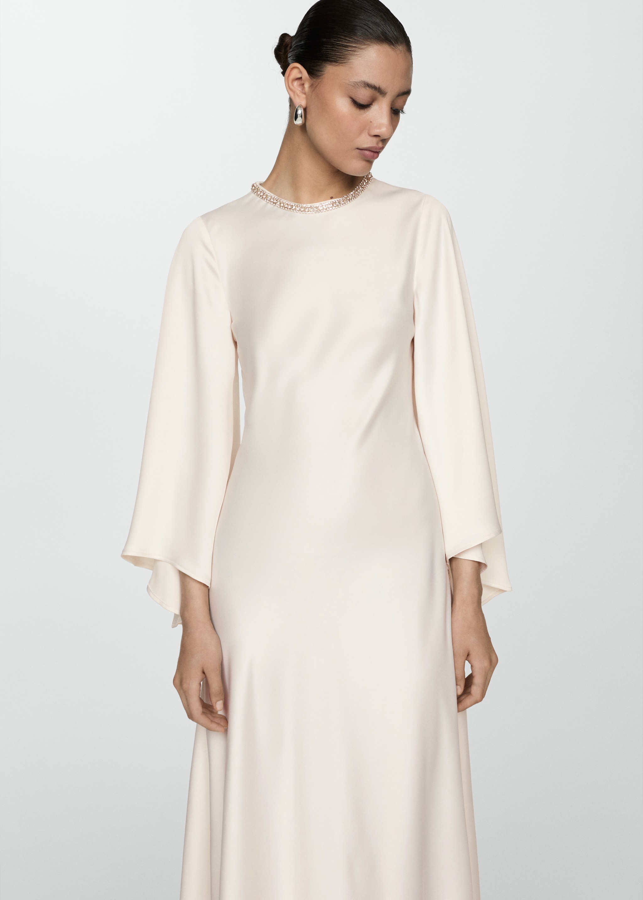 Flared-sleeve satin dress - Women | MANGO USA