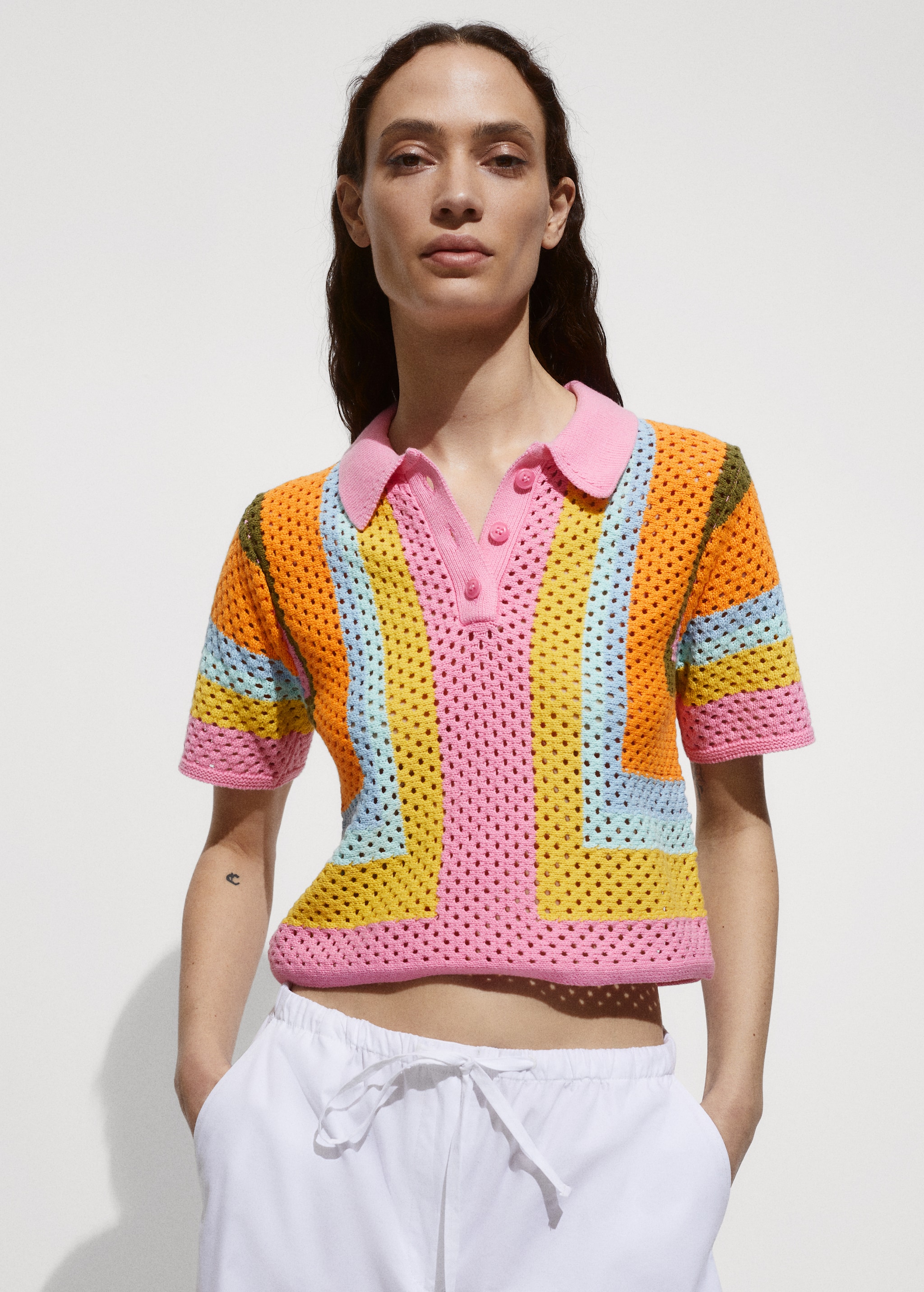 Short sleeve crochet polo shirt - Details of the article 2