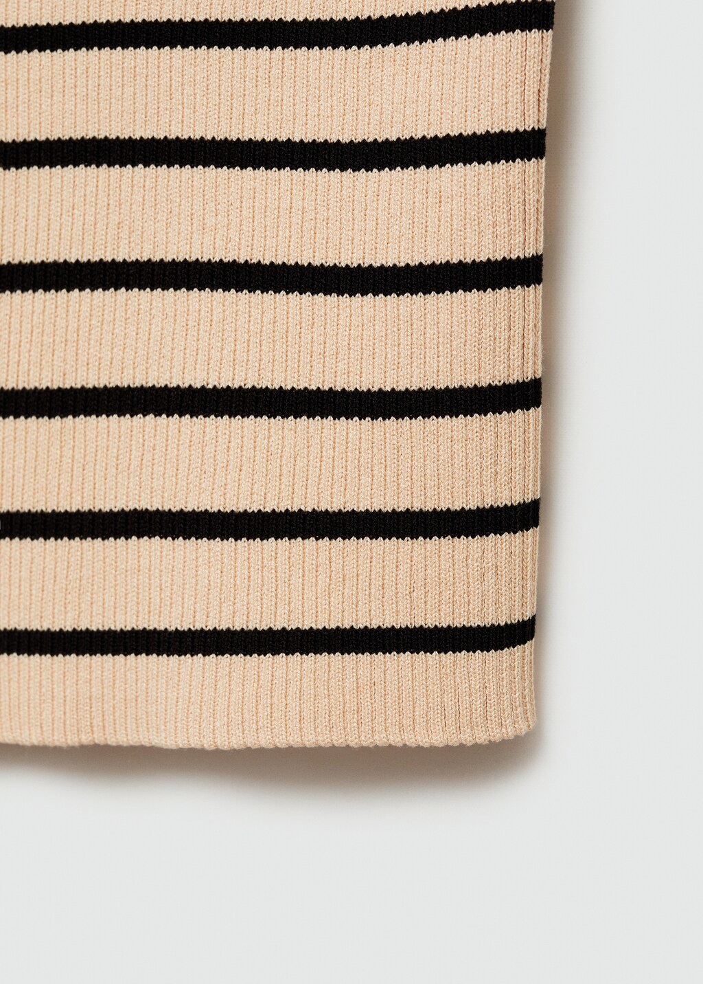 Mango Ribbed top with thin straps