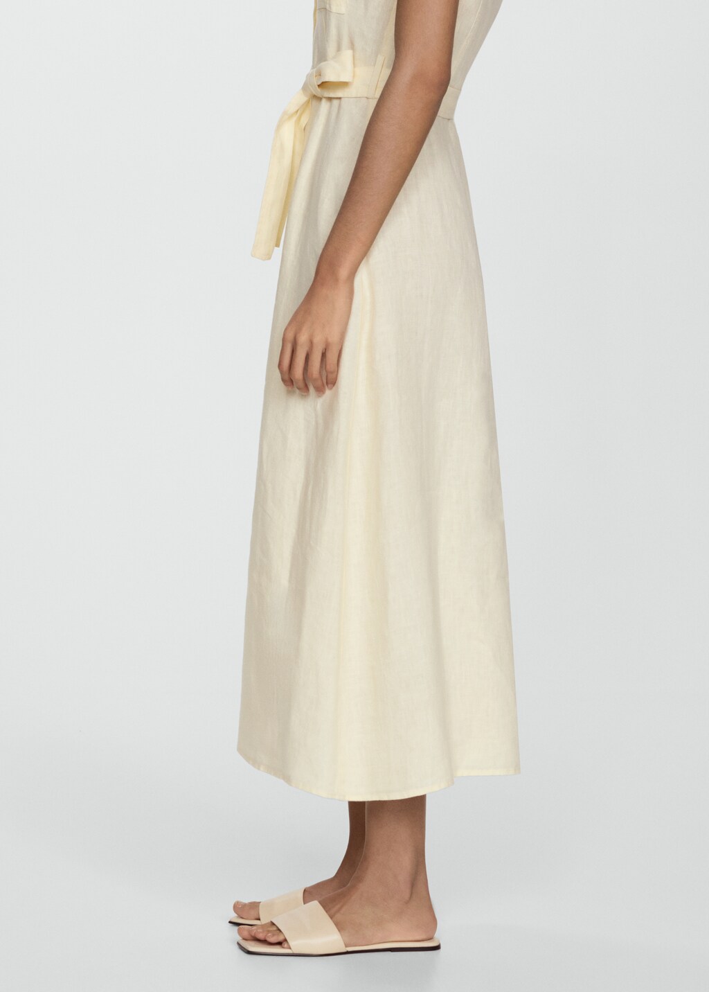 【送料&関税込】Khaite Cream Linen Blend Iffy Shirt Dress Linen-blend tie-belt dress
