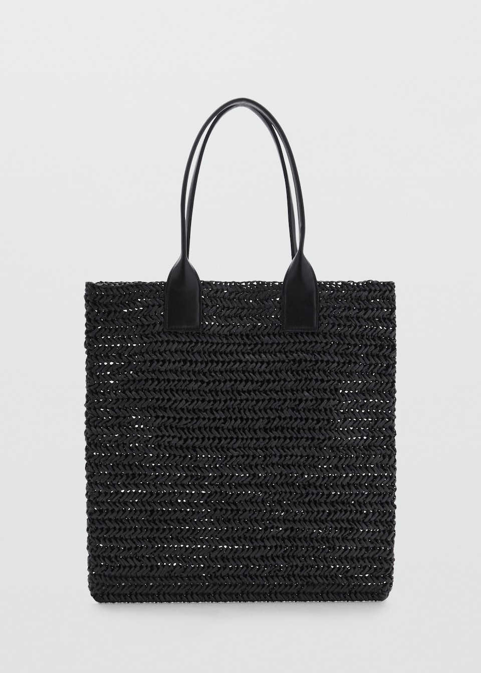 summer basket bags 2024 - Mango large natural fibre shopping bag in black.