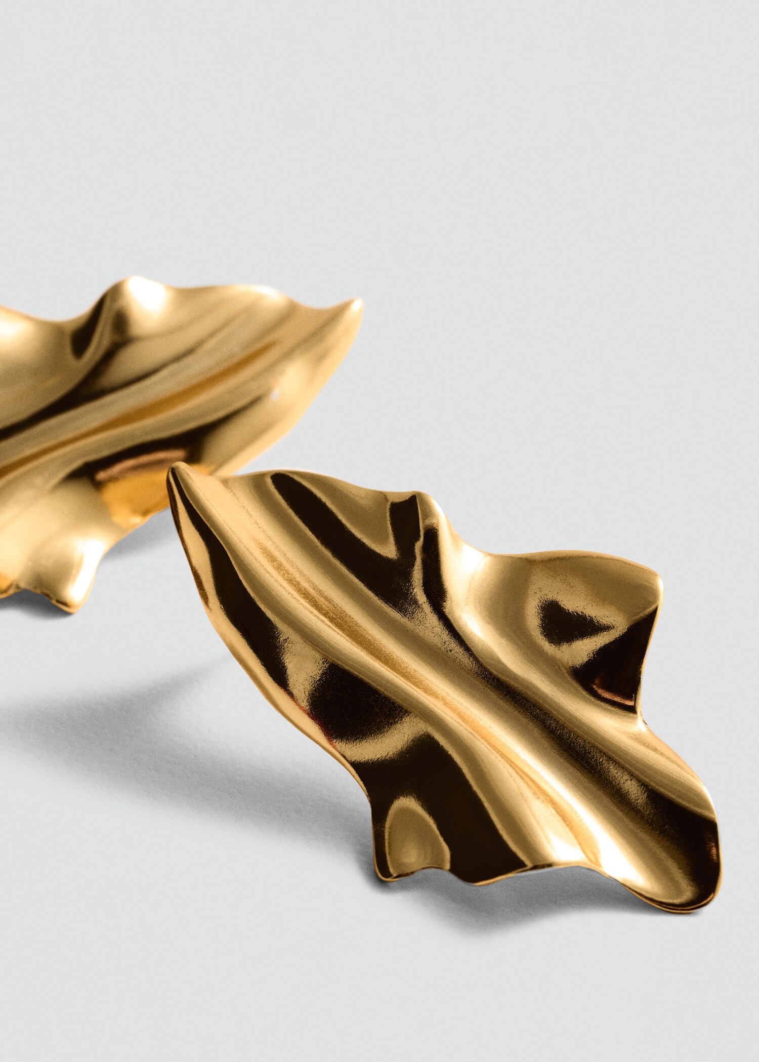 Twisted earrings - Details of the article 1