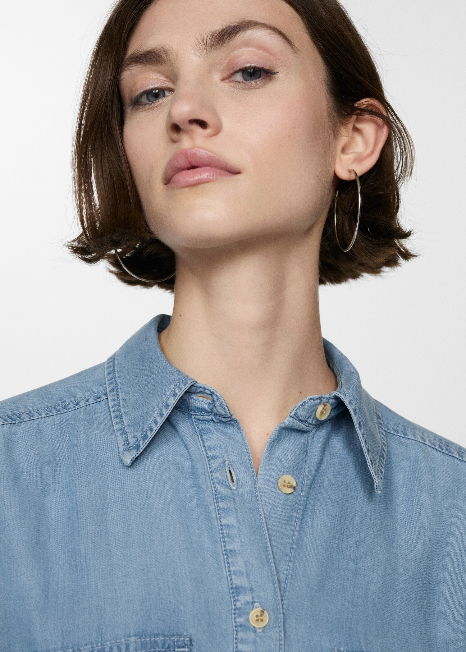 Lyocell sleeveless shirt - Details of the article 1