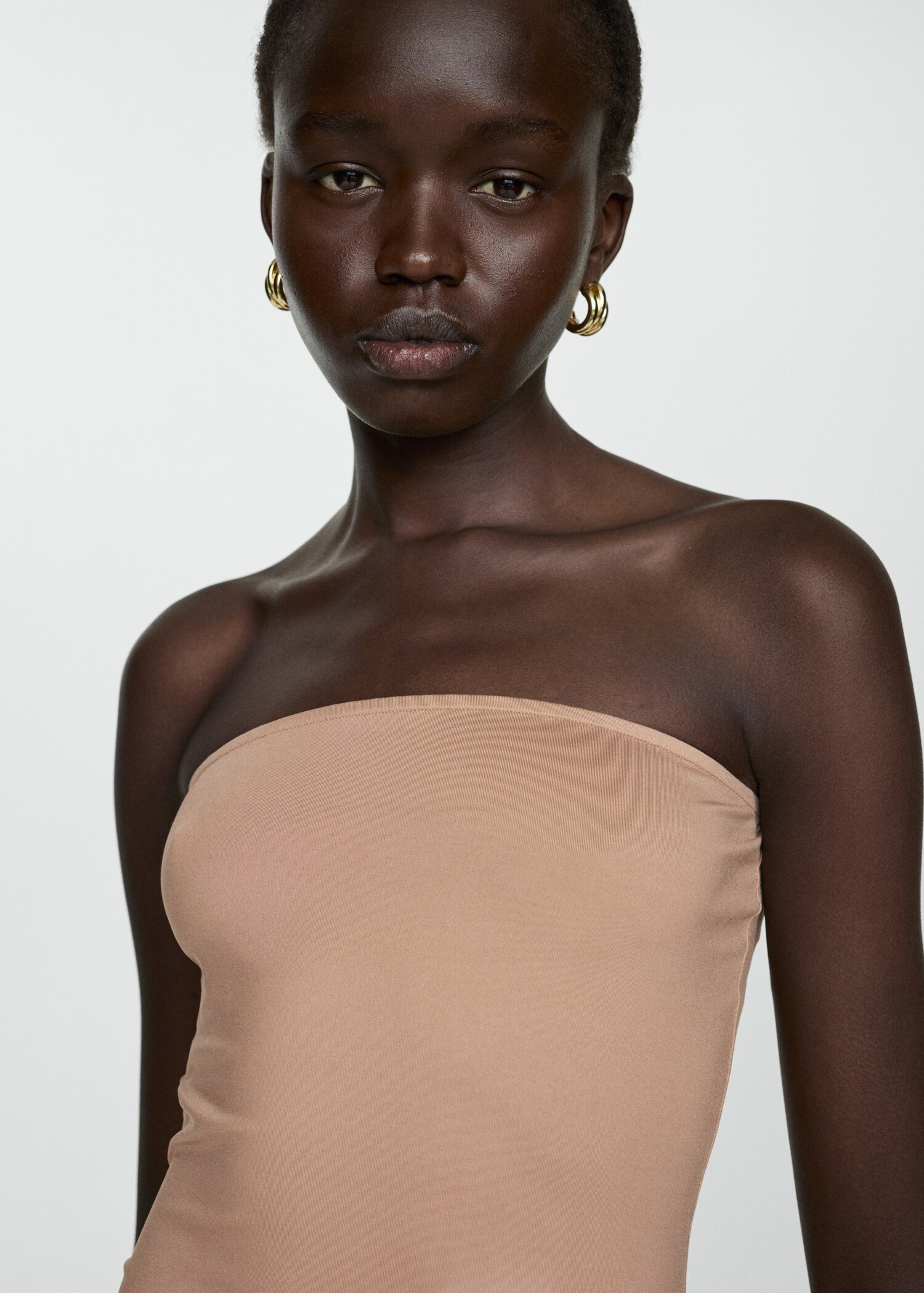 Robe fourreau courte encolure bustier - Détail de l'article 1