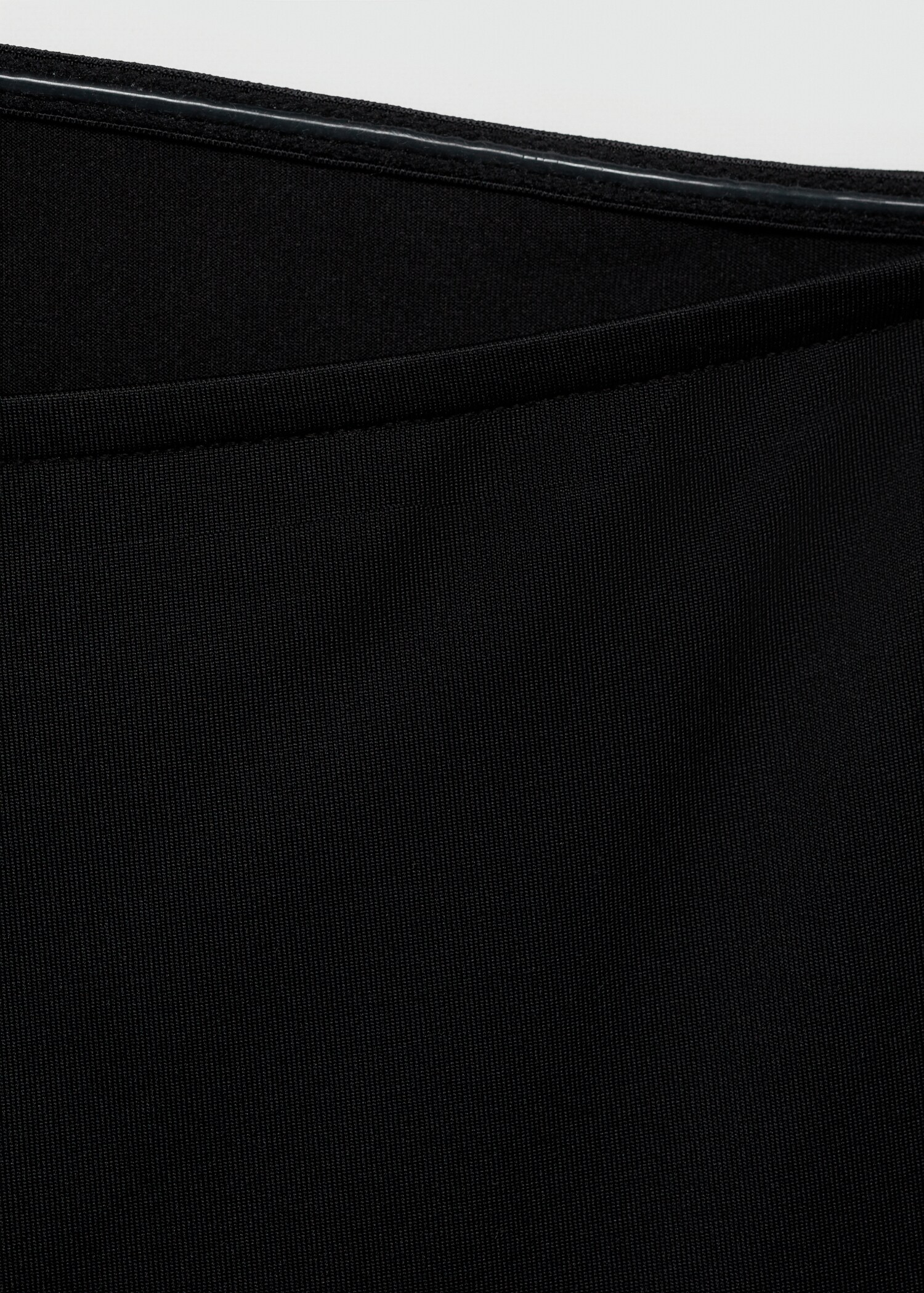 Robe fourreau courte encolure bustier - Détail de l'article 8