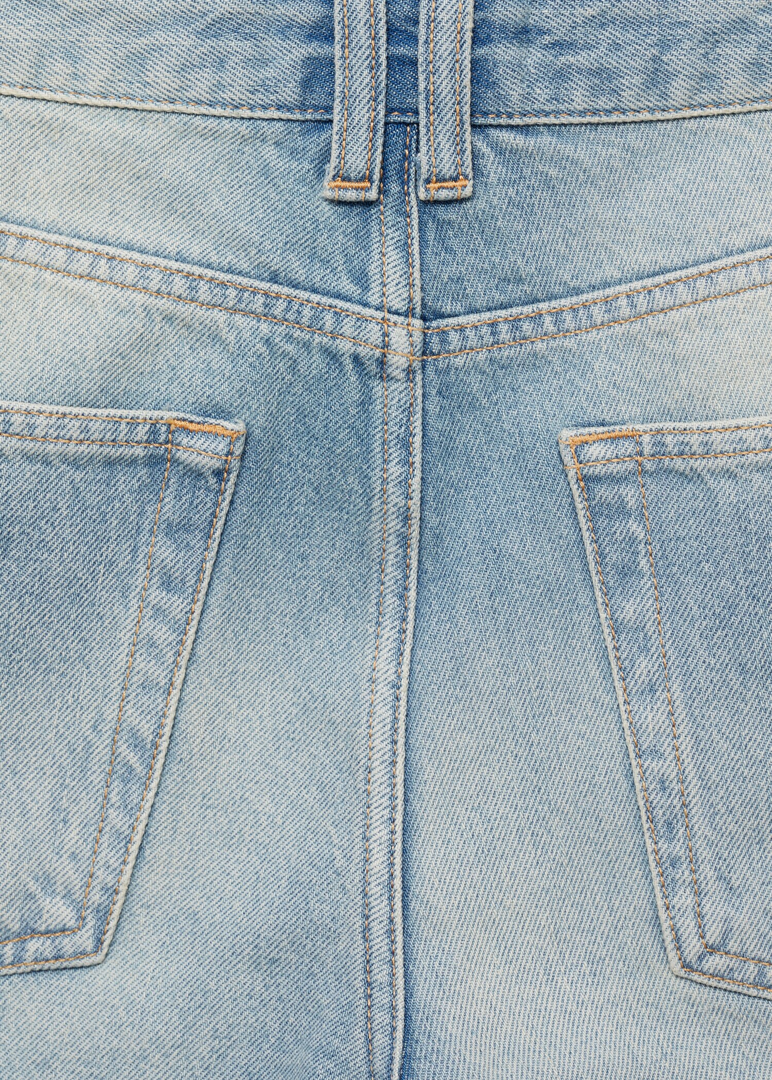 Turned-up straight jeans - Details of the article 0