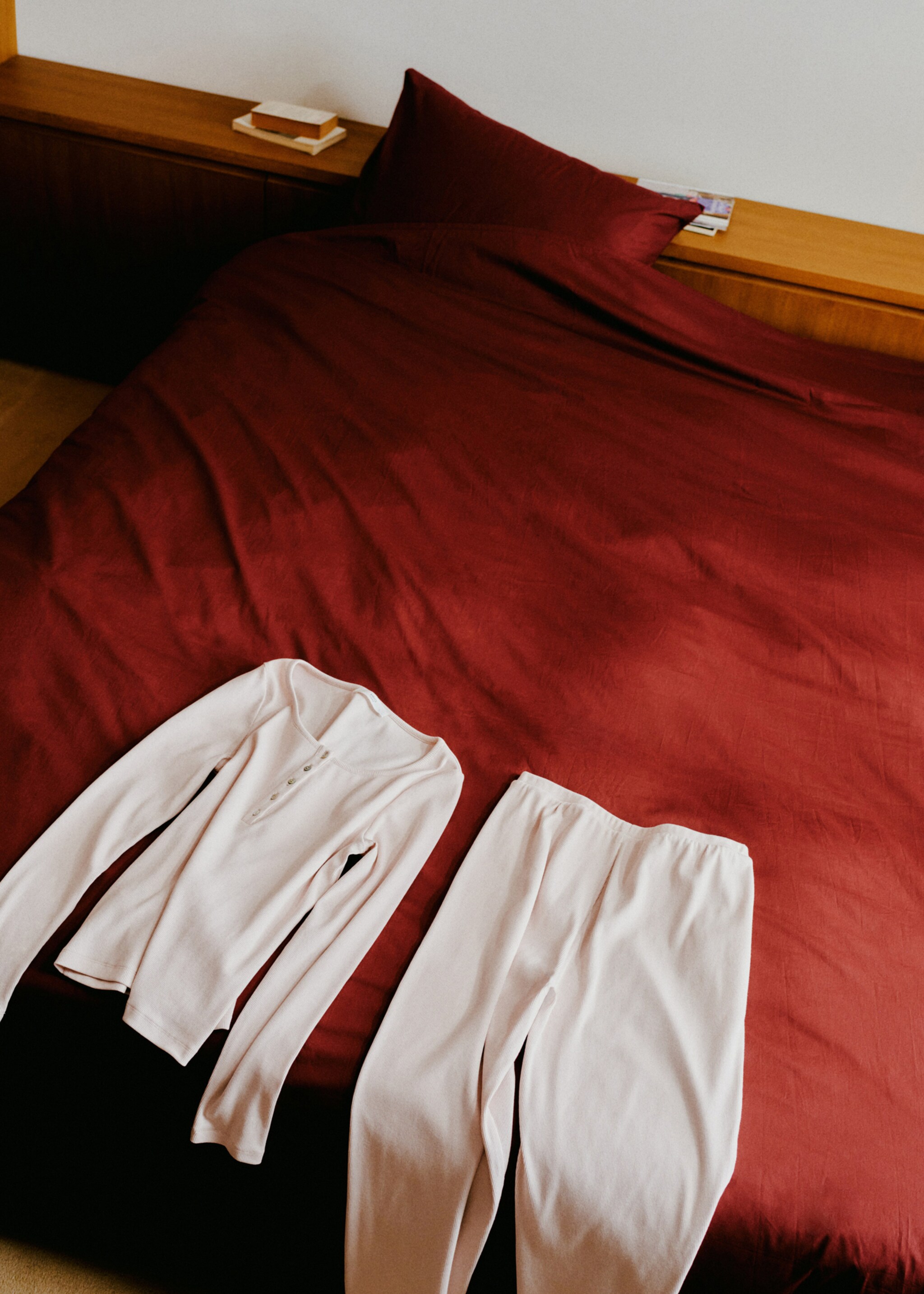 Two-piece cotton pyjamas - Details of the article 7