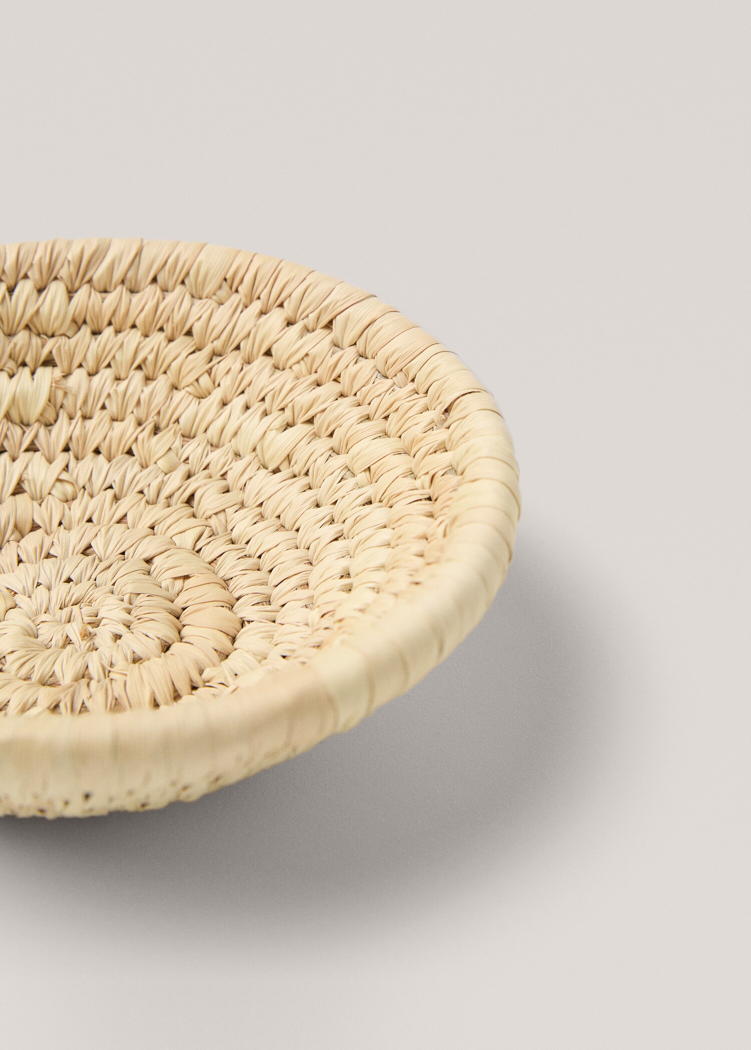 Round natural fibre tray - Details of the article 1
