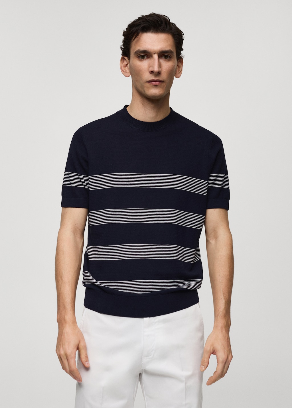 Mango Gestreiftes Strick-T-Shirt aus Baumwolle mit Modal