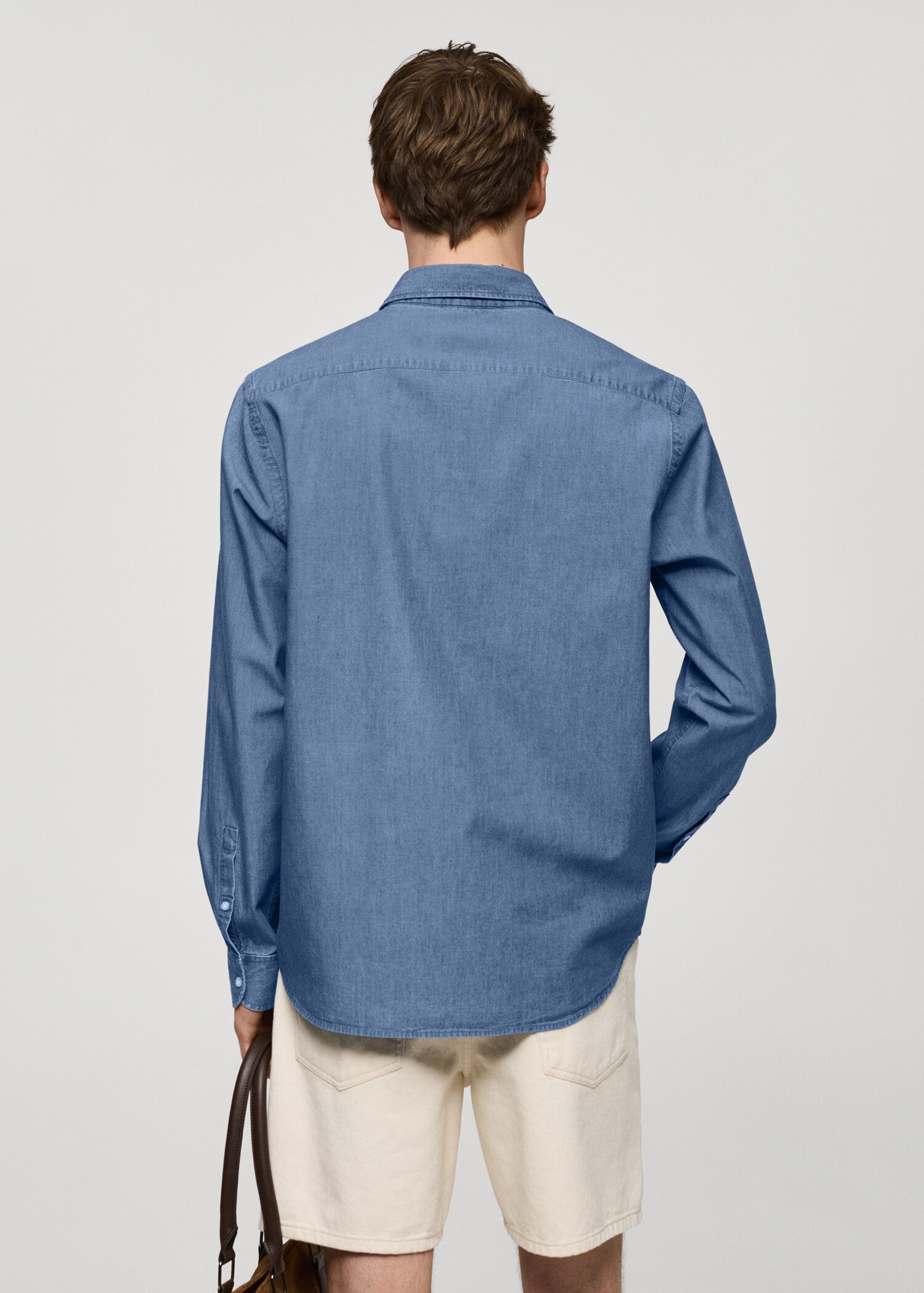 100% cotton chambray polo shirt - Reverse of the article