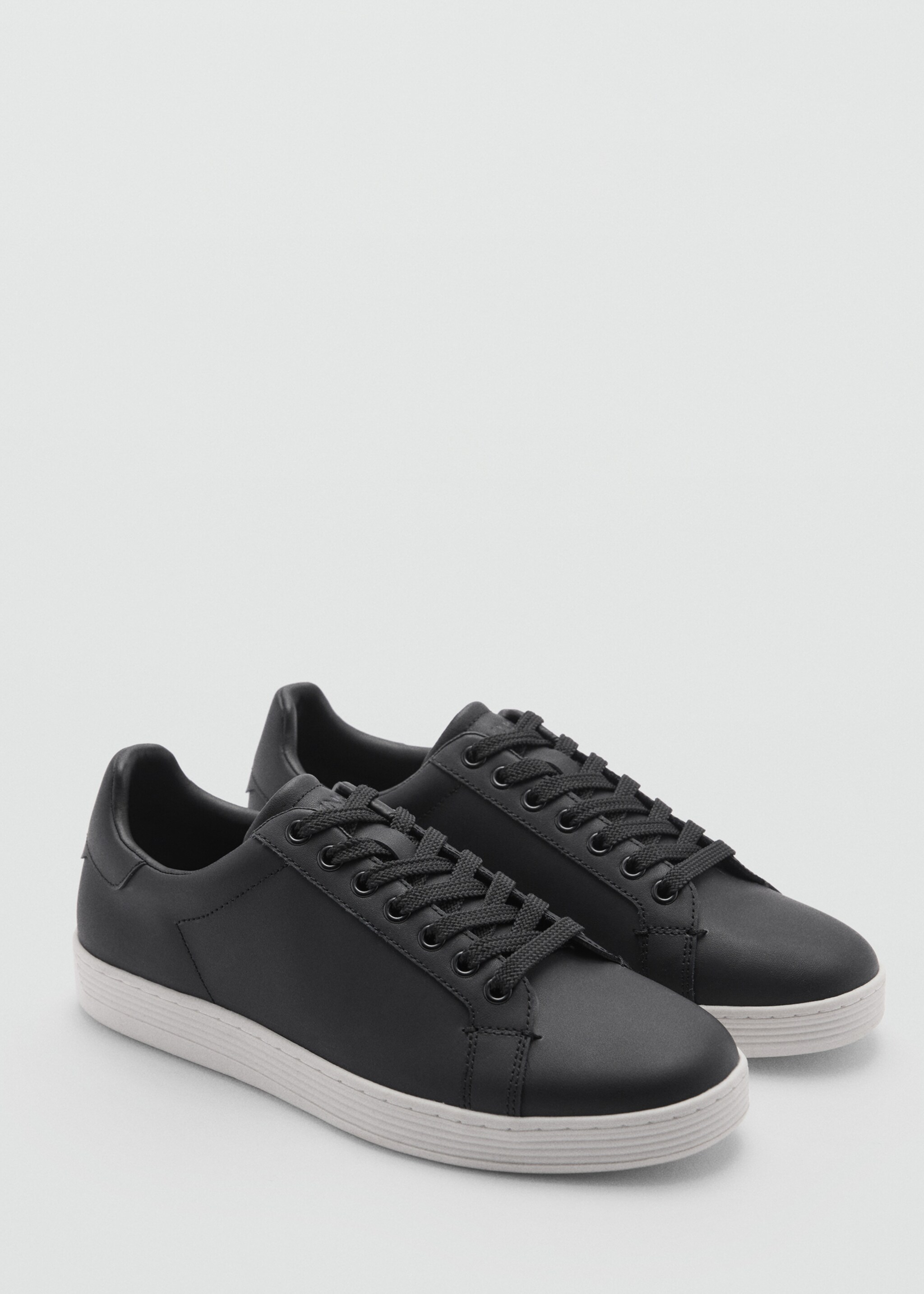 Contrast sole leather sport shoes - Medium plane