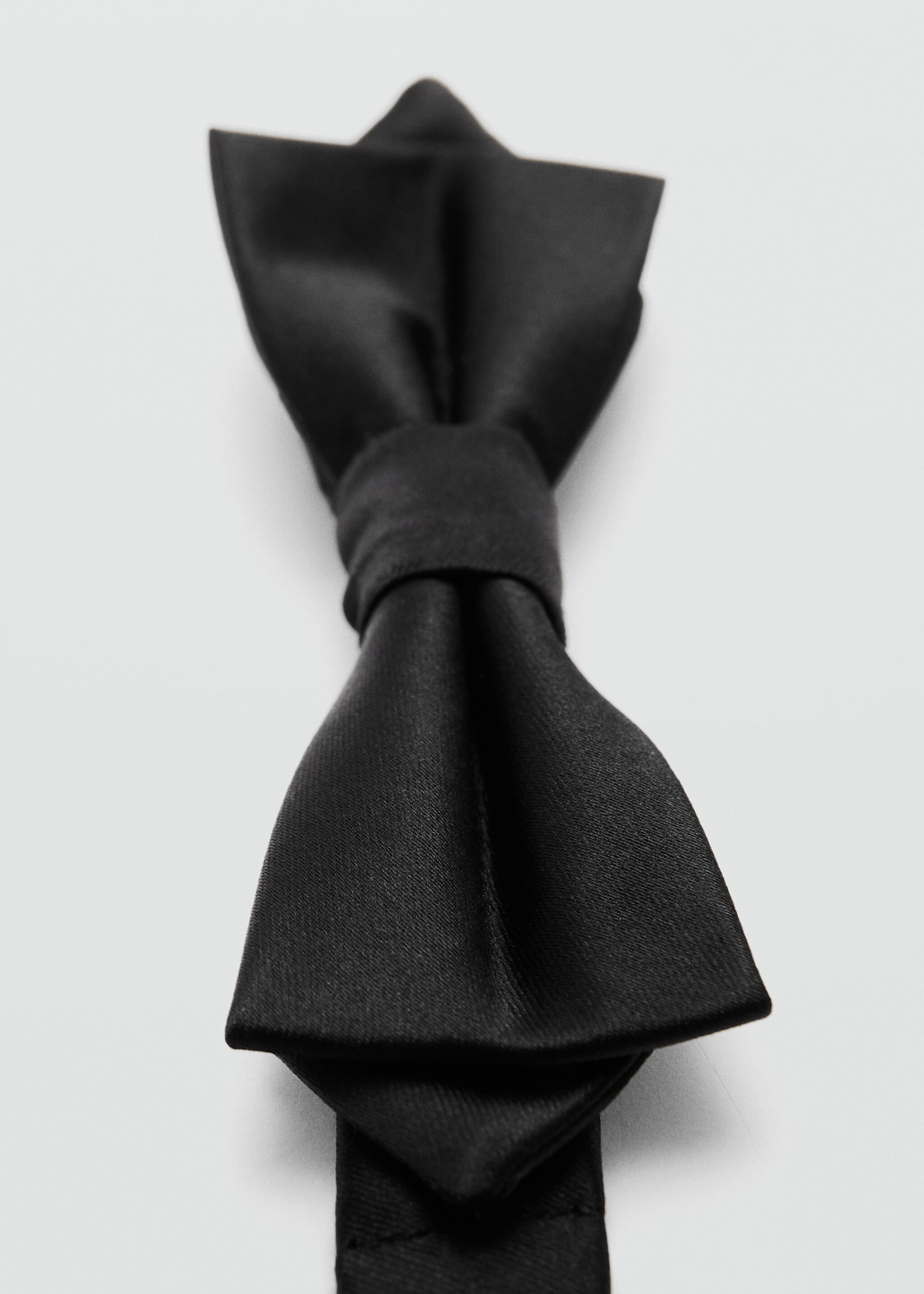 Classic bow tie with microstructure - Details of the article 1