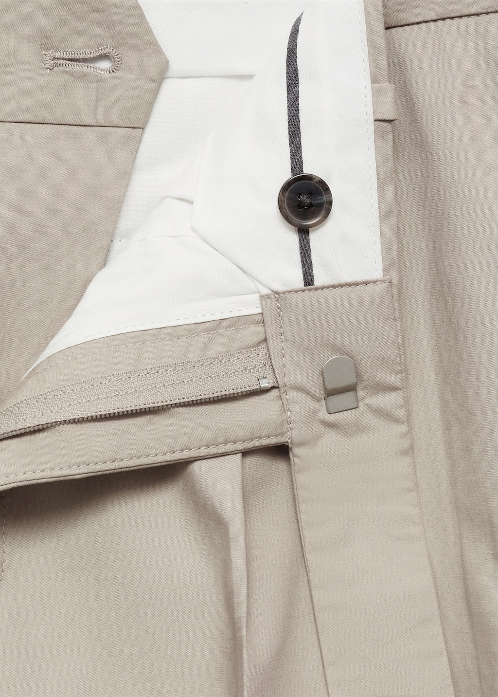 Slim-fit lyocell pleated trousers - Men | MANGO USA Slim-fit lyocell pleated trousers - Men | MANGO USA