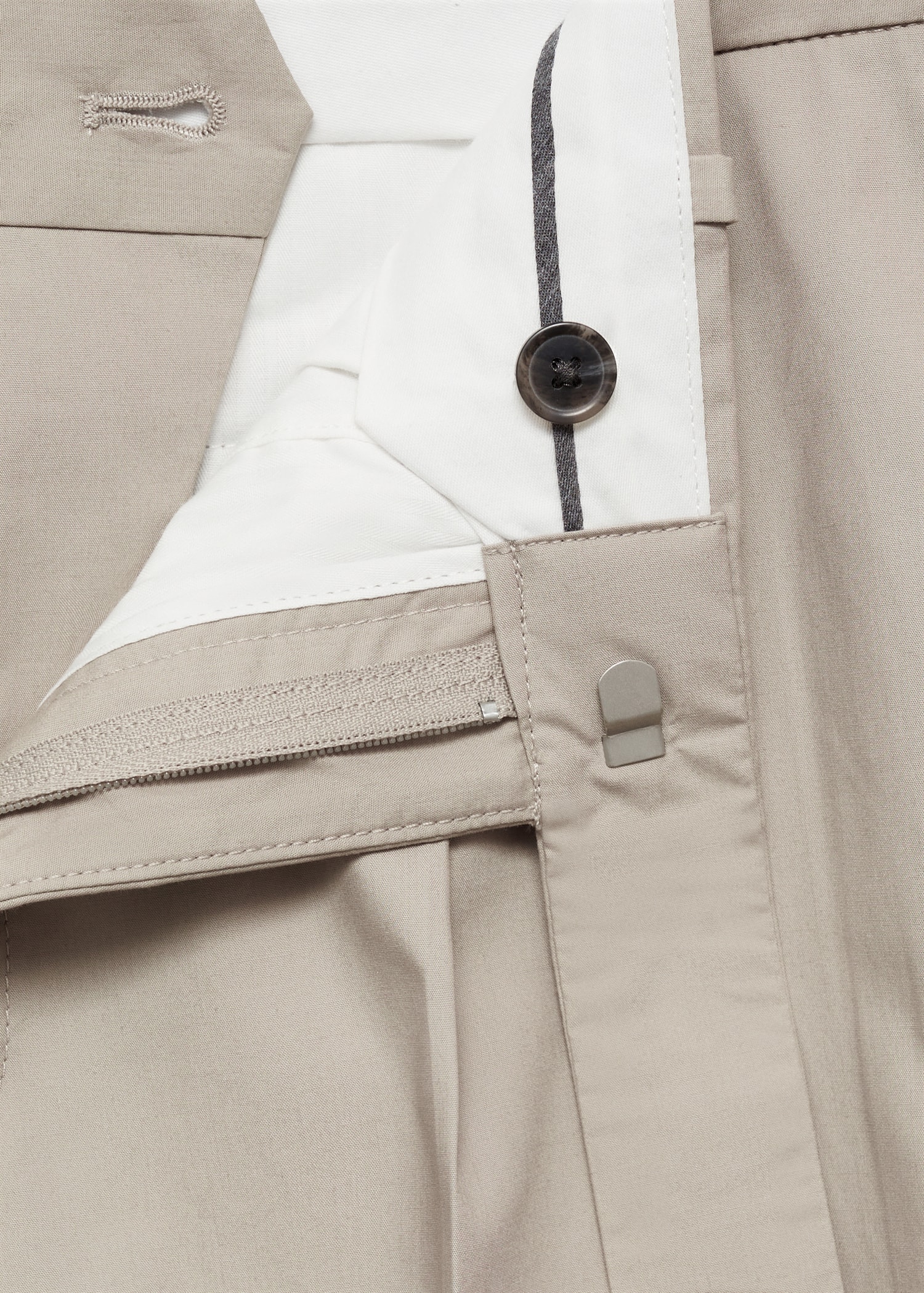 Slim-Fit-Bundfaltenhose aus Lyocell - Detail des Artikels 8