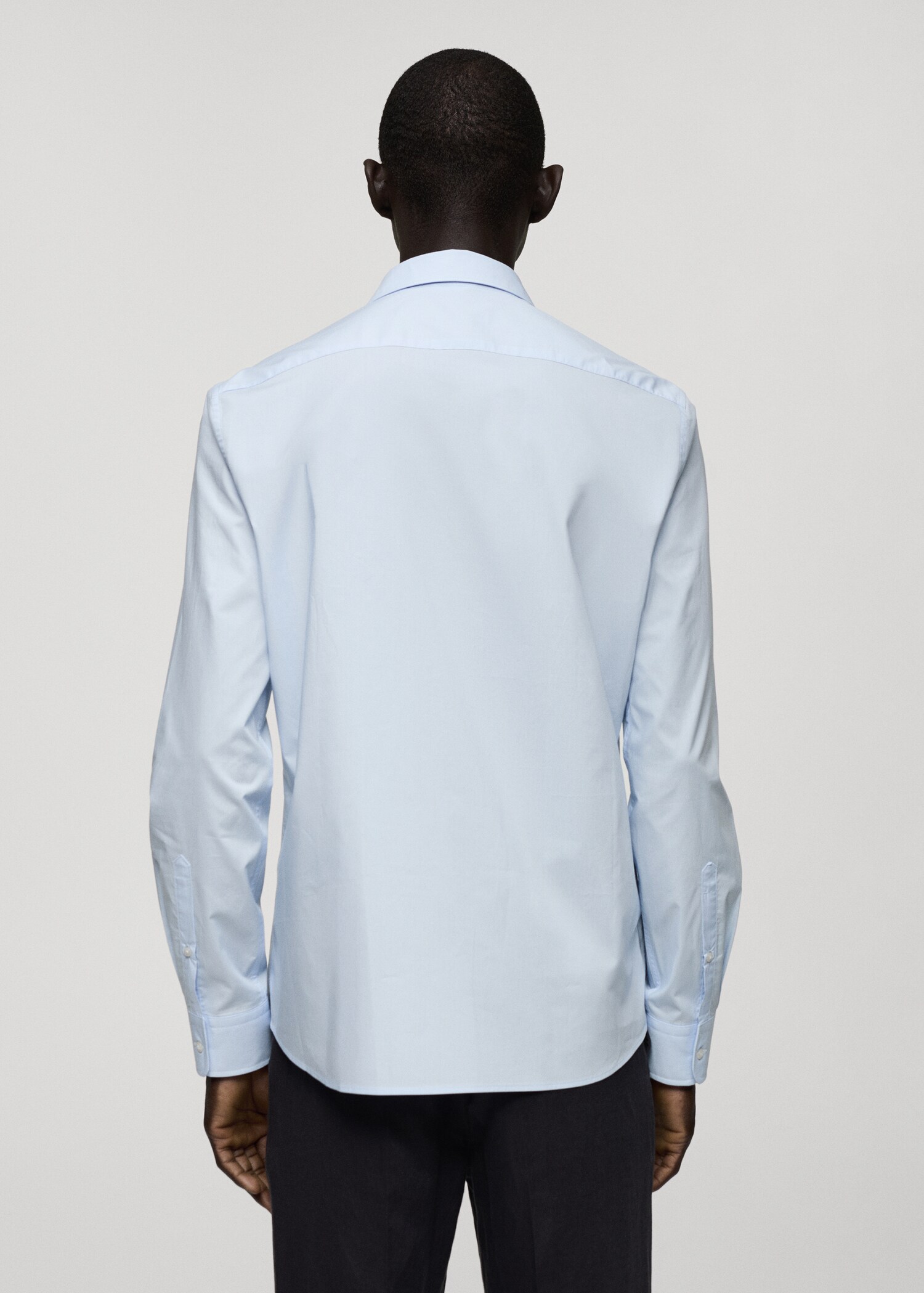 Camisa regular fit 100% algodón - Reverso del artículo