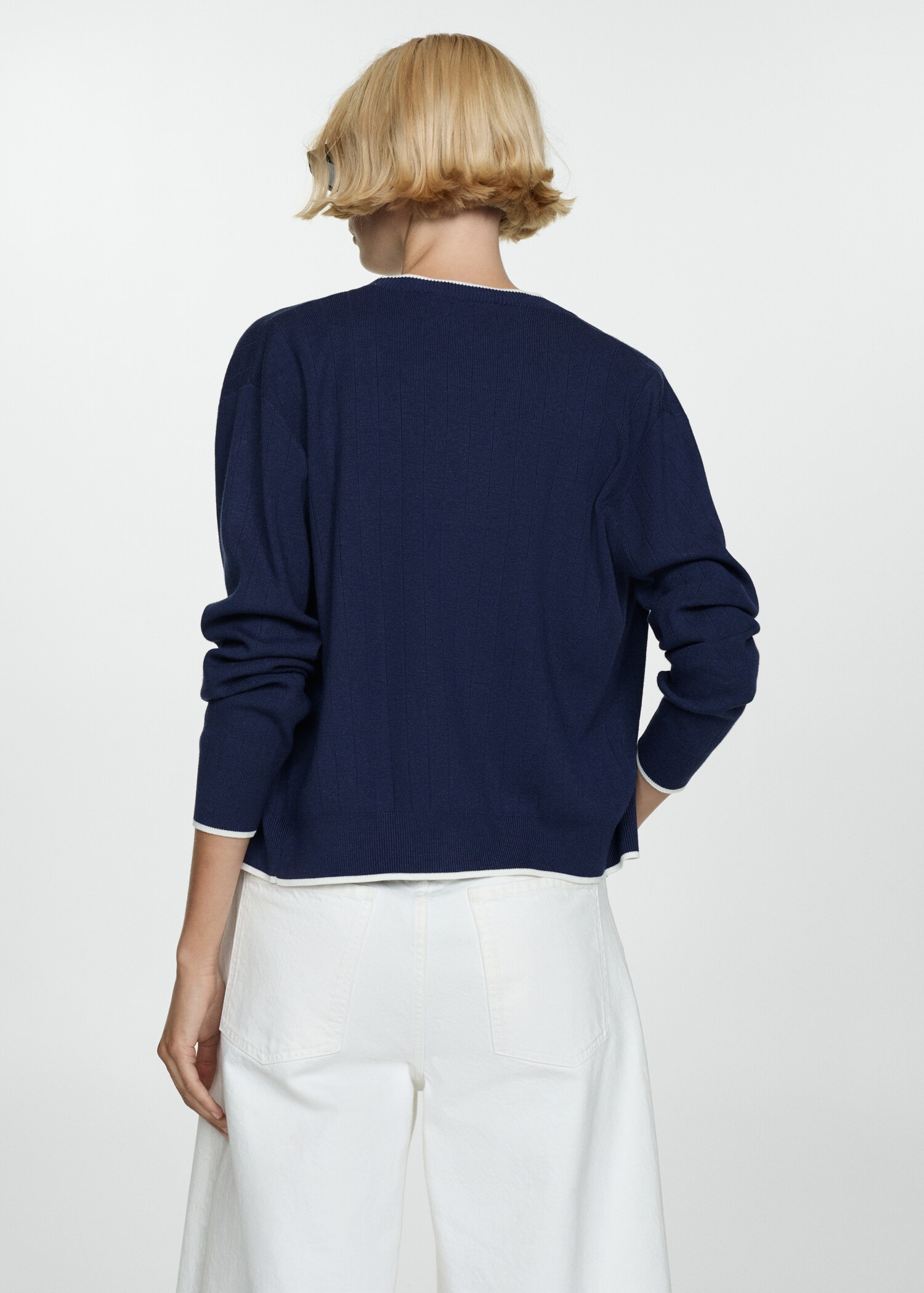Cardigan with contrasting trims - Reverse of the article