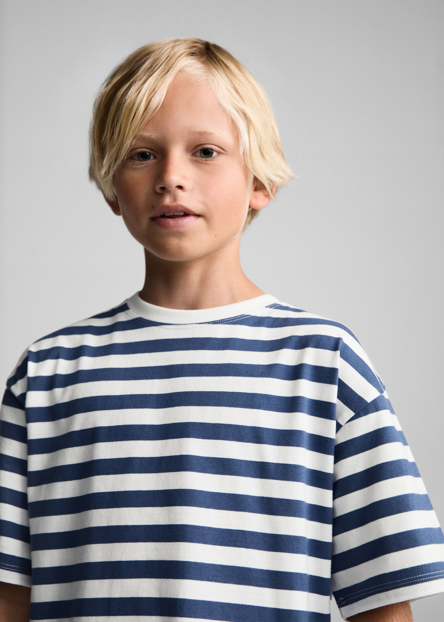 Striped cotton T-shirt - Details of the article 1