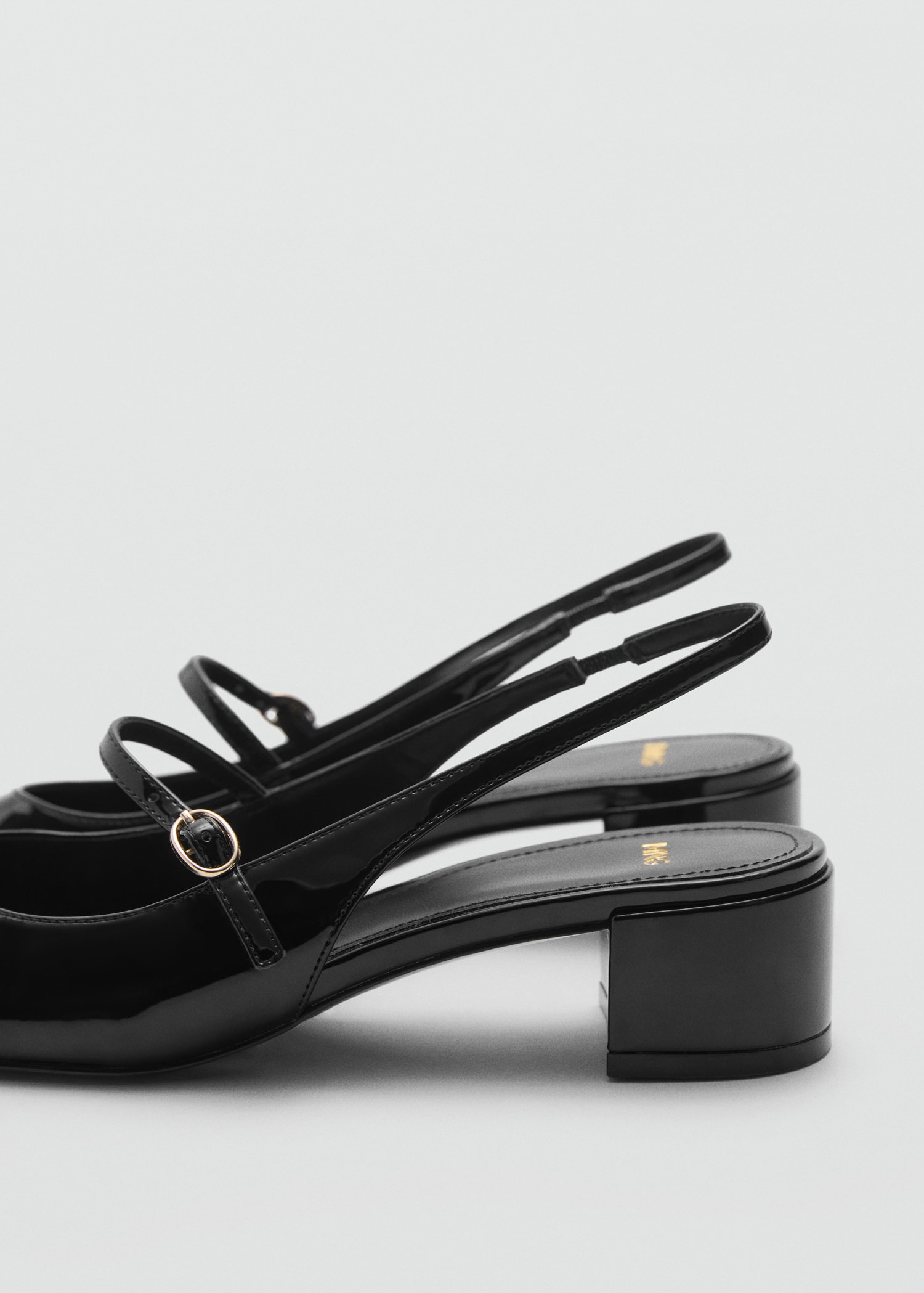 Buckle Heel Shoes buckle-heel-shoes