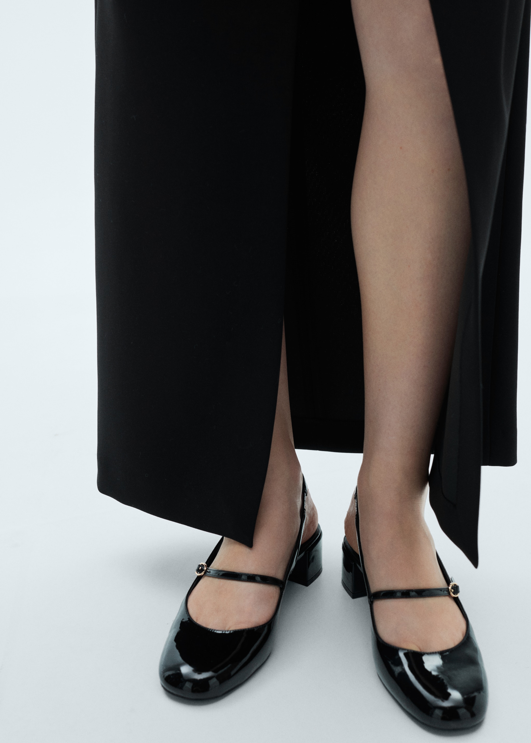 Zapato tacón hebilla