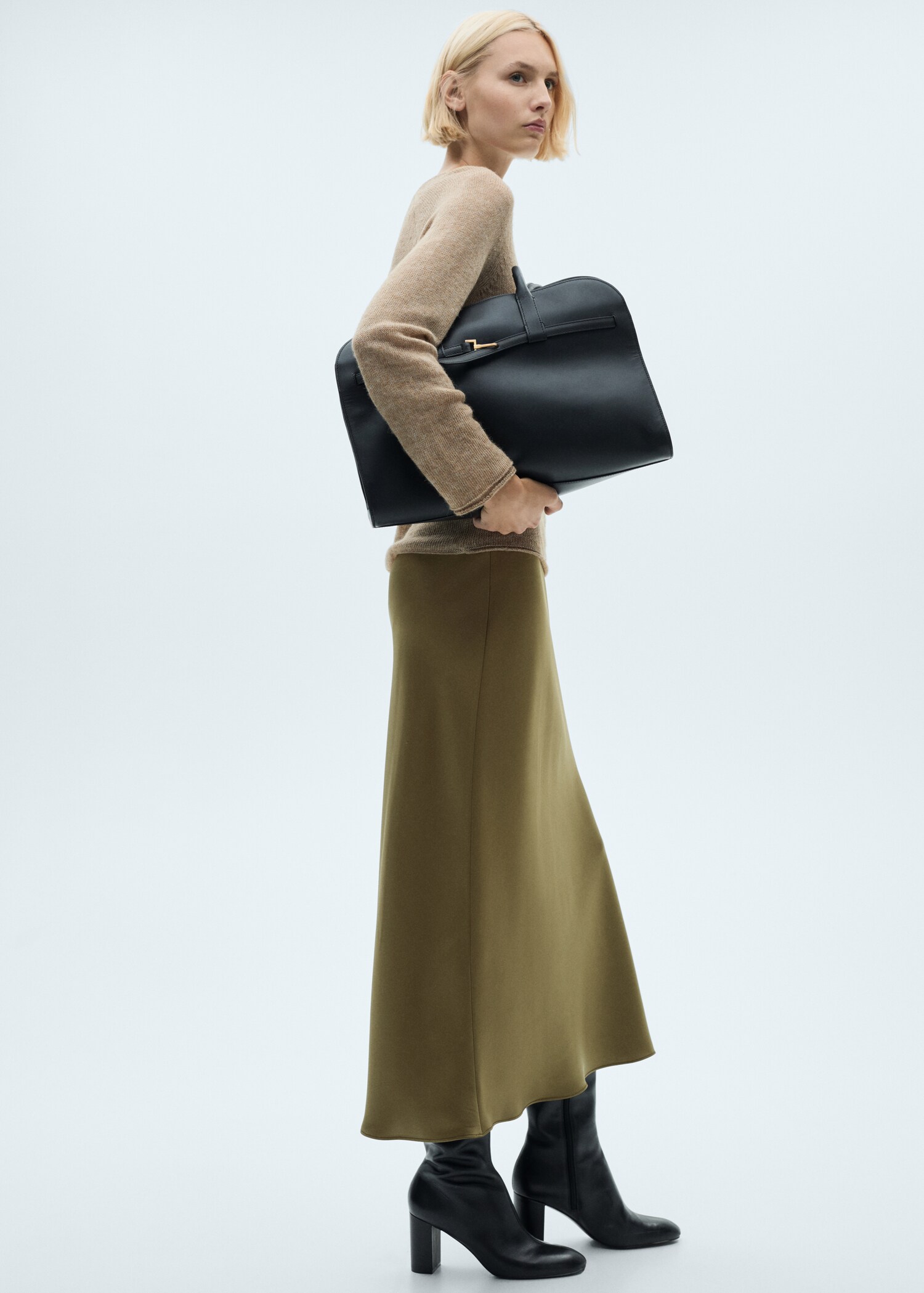 Satin long skirt - Details of the article 1