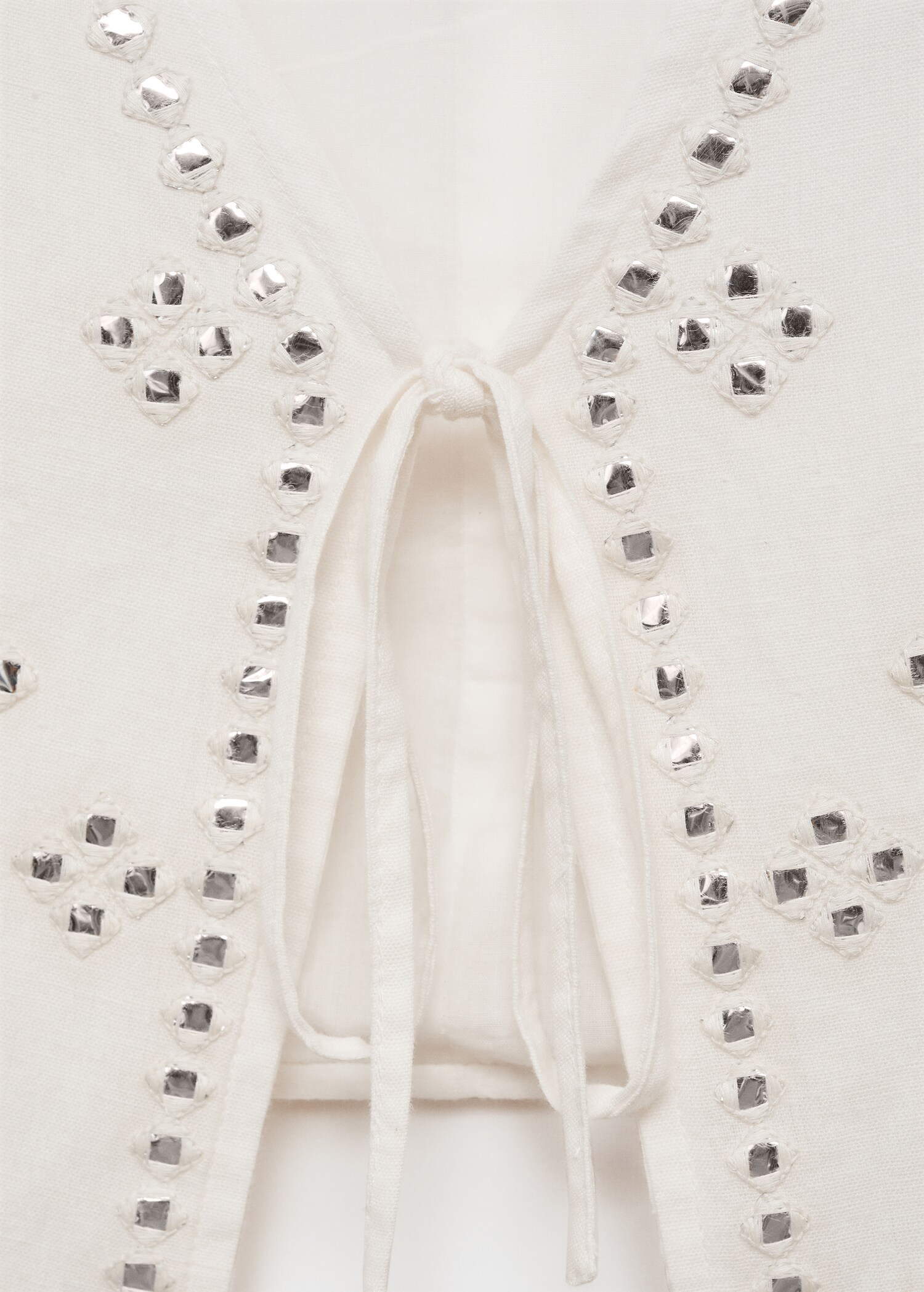 Rhinestone top with bow - Details of the article 8