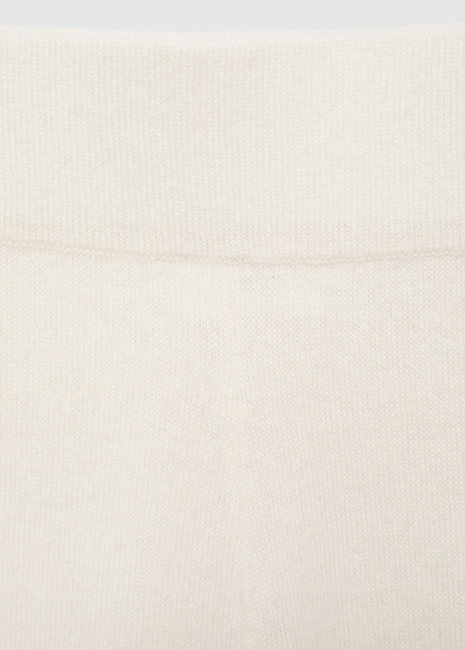 100% cashmere trousers - Details of the article 8