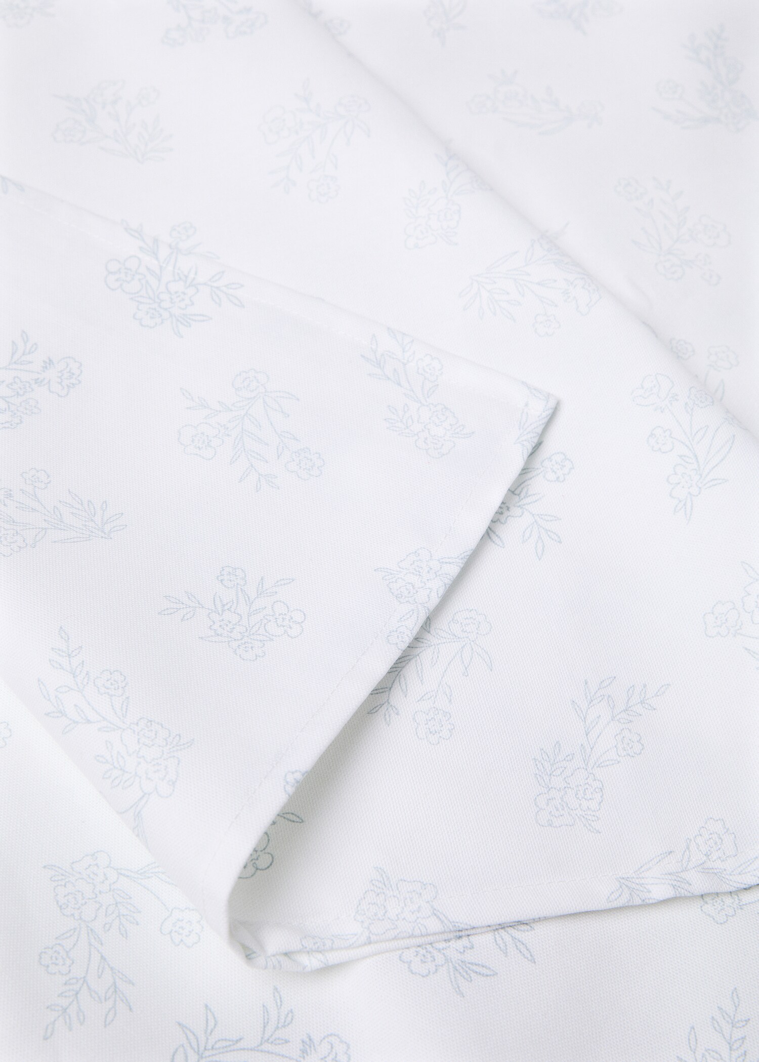 100% cotton table cloth with flower design 170x170cm - Details of the article 1