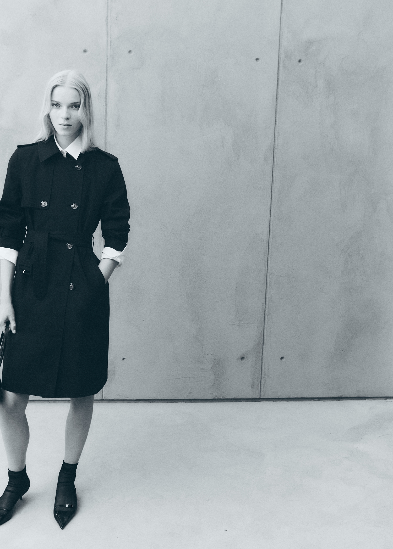 Classic trench coat with belt MANGO Montenegro