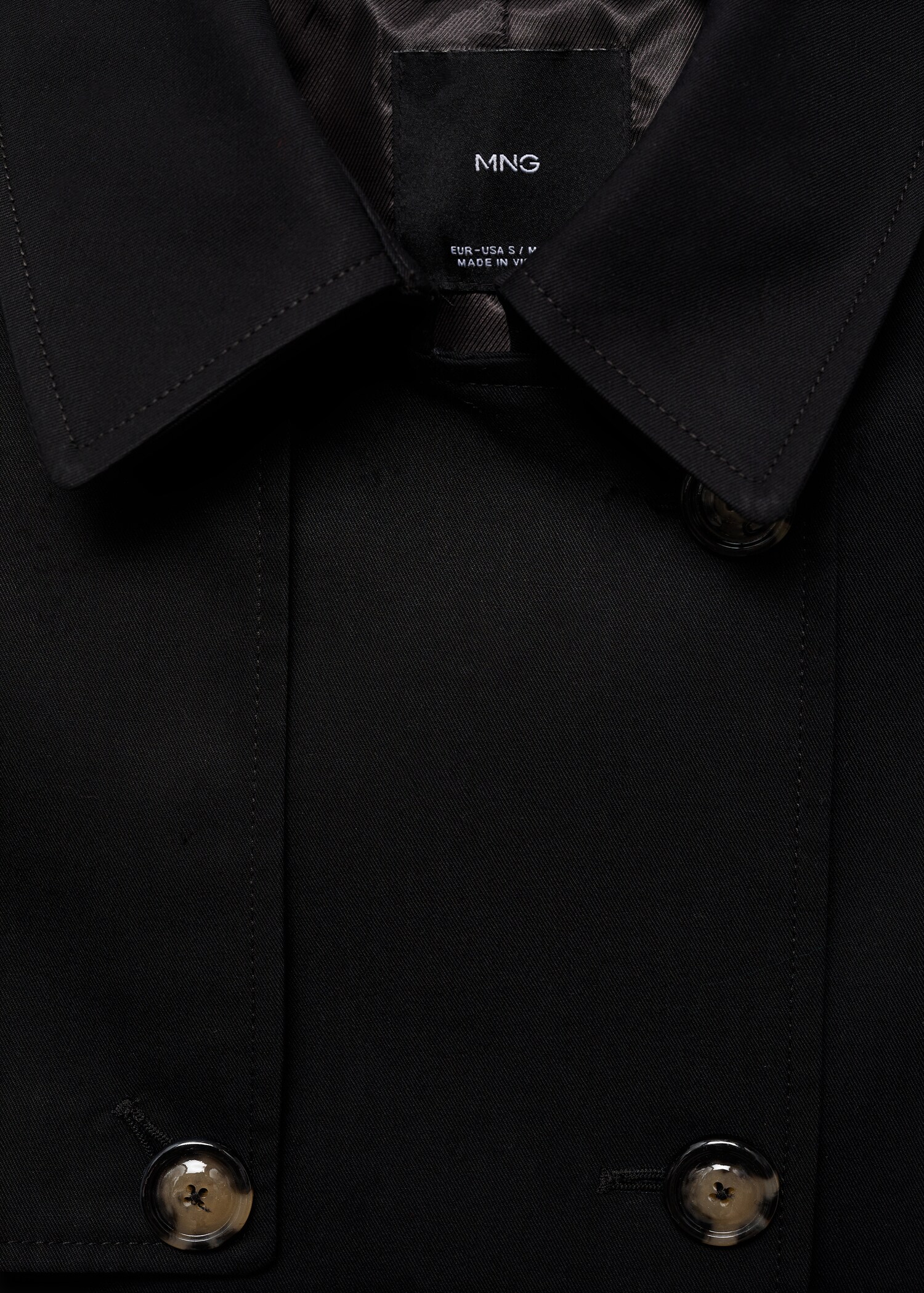 Classic trench coat with belt - Details of the article 8