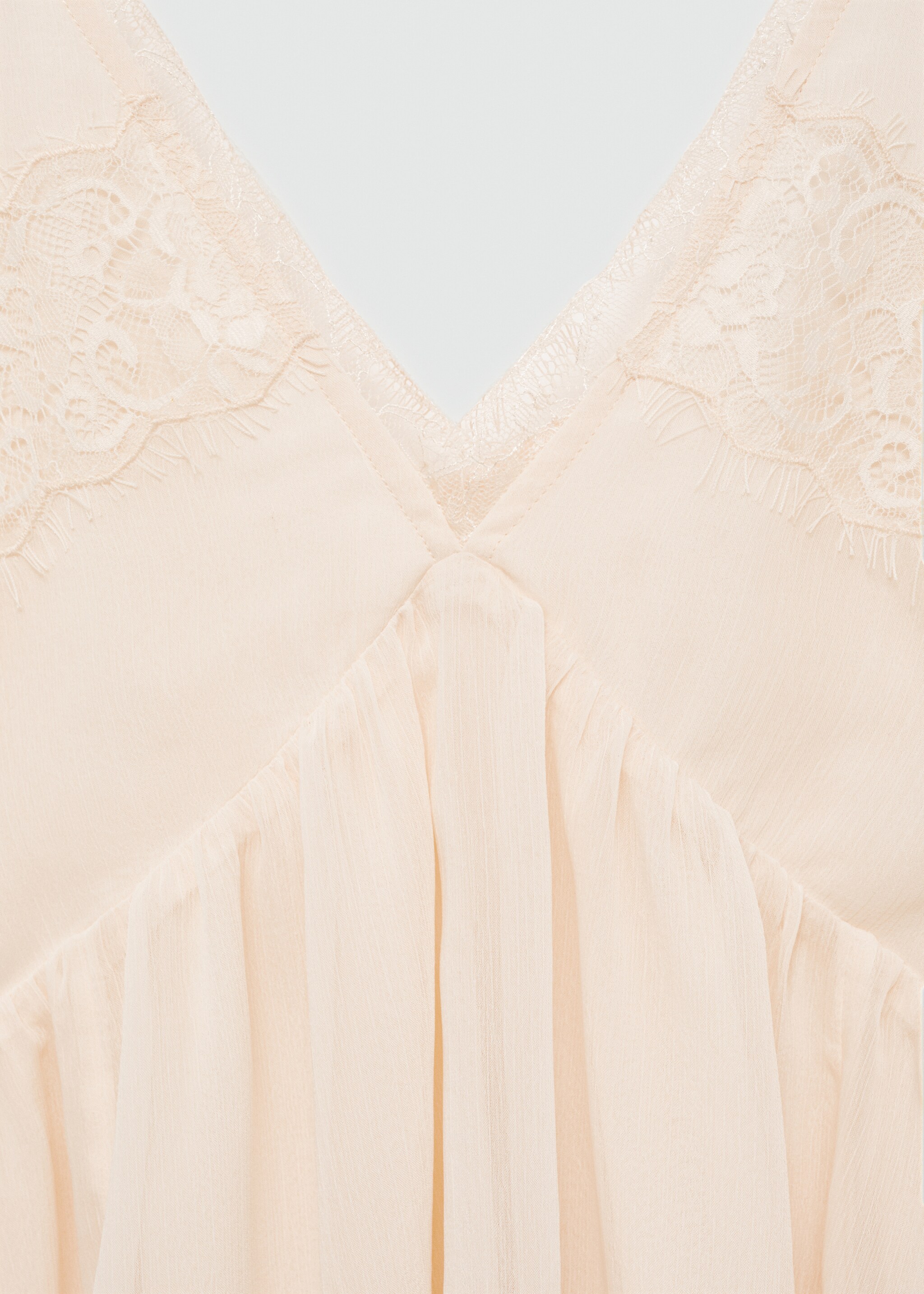 Lace short dress - Details of the article 8
