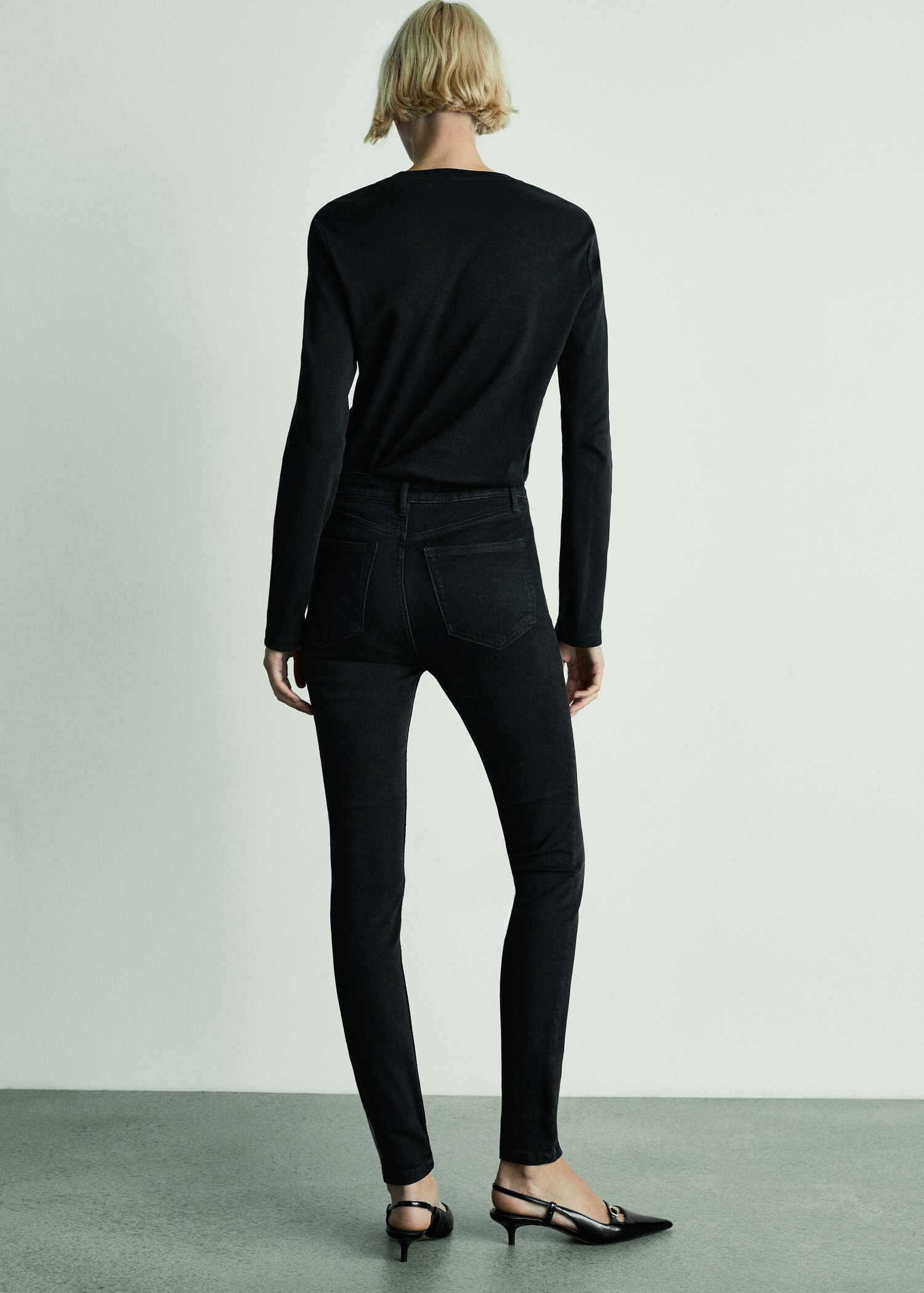 Jeans skinny tiro alto - Reverso del artículo