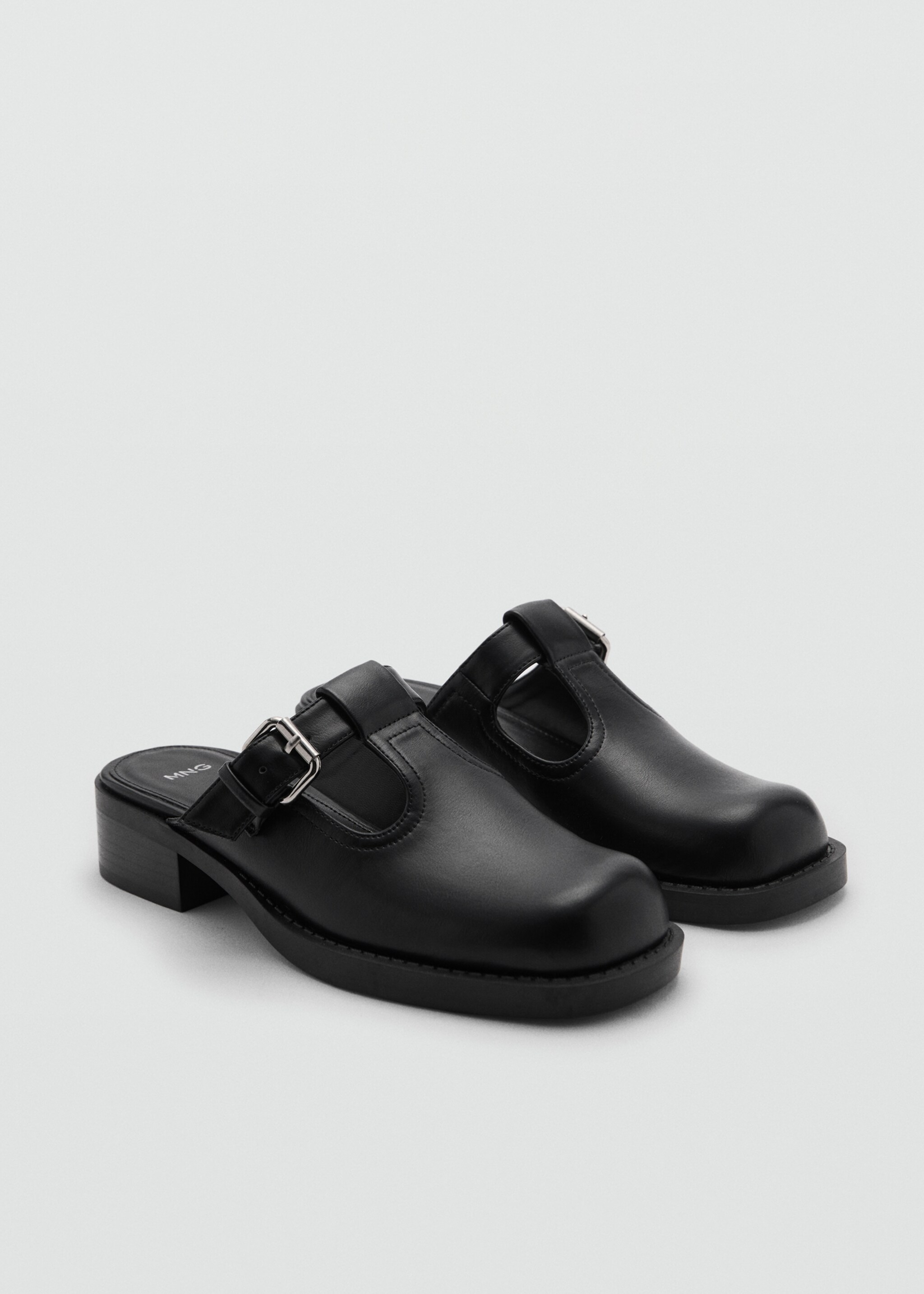 Mule-style clogs with buckle - Medium plane