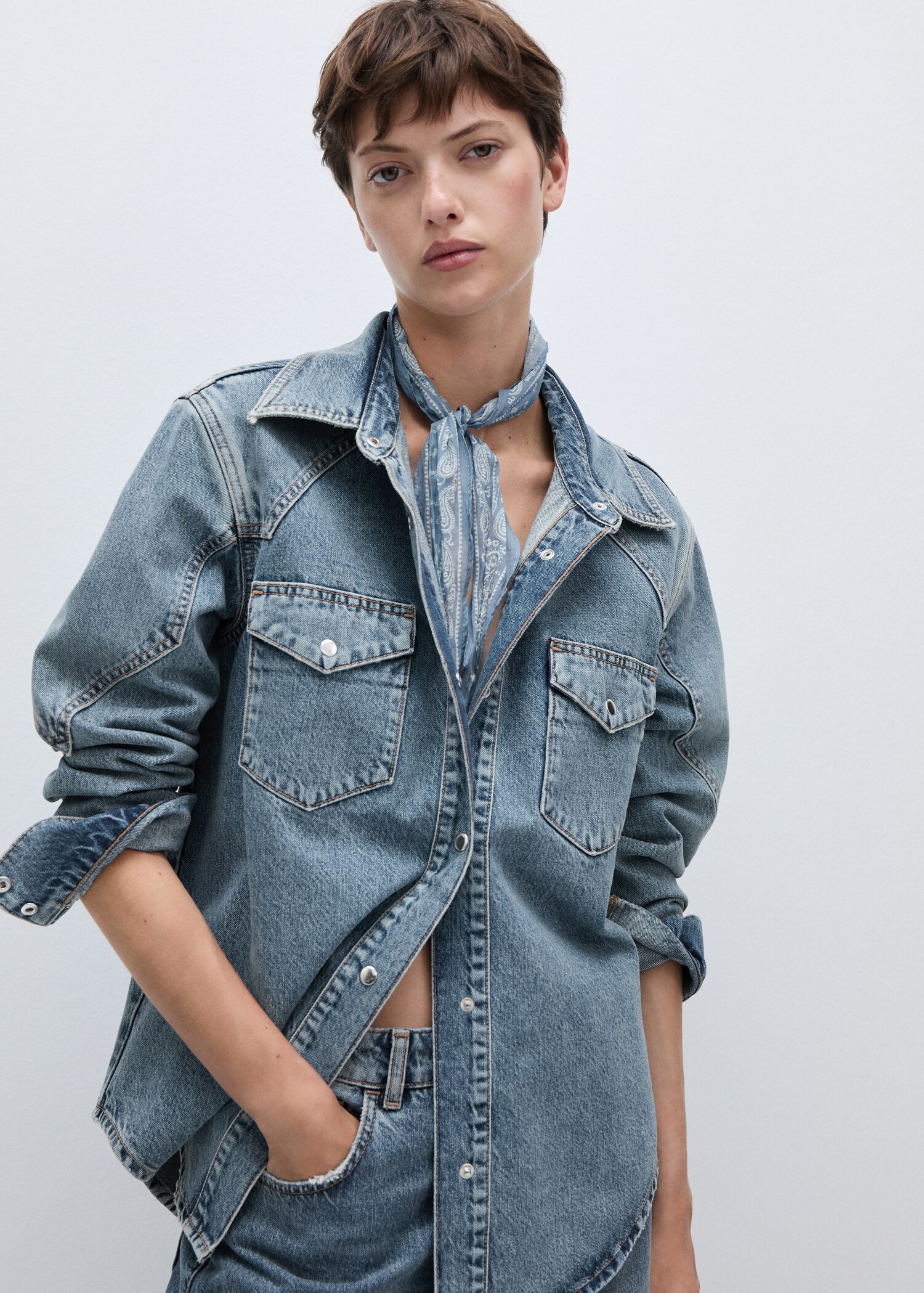 Pocket denim overshirt - Medium plane