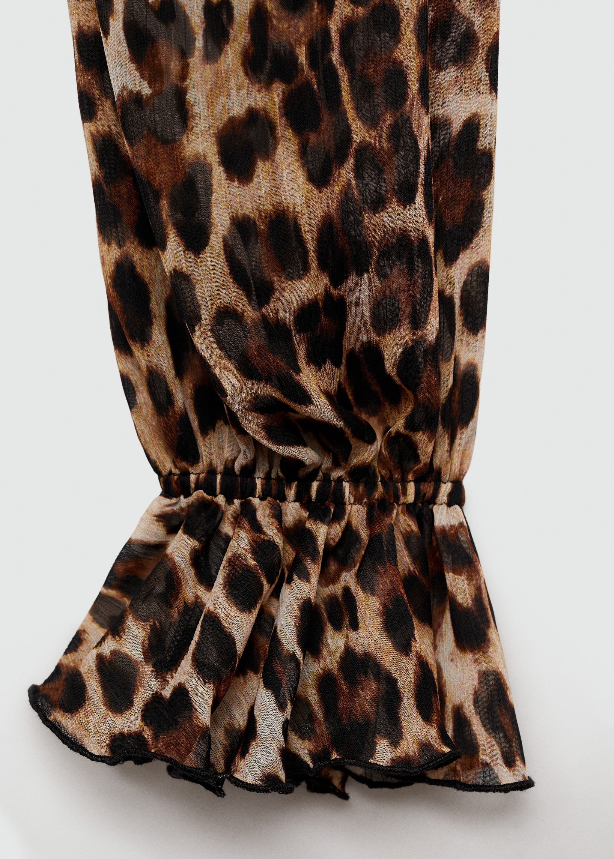 Vestido evasé estampado leopardo Mujer MANGO Paraguay