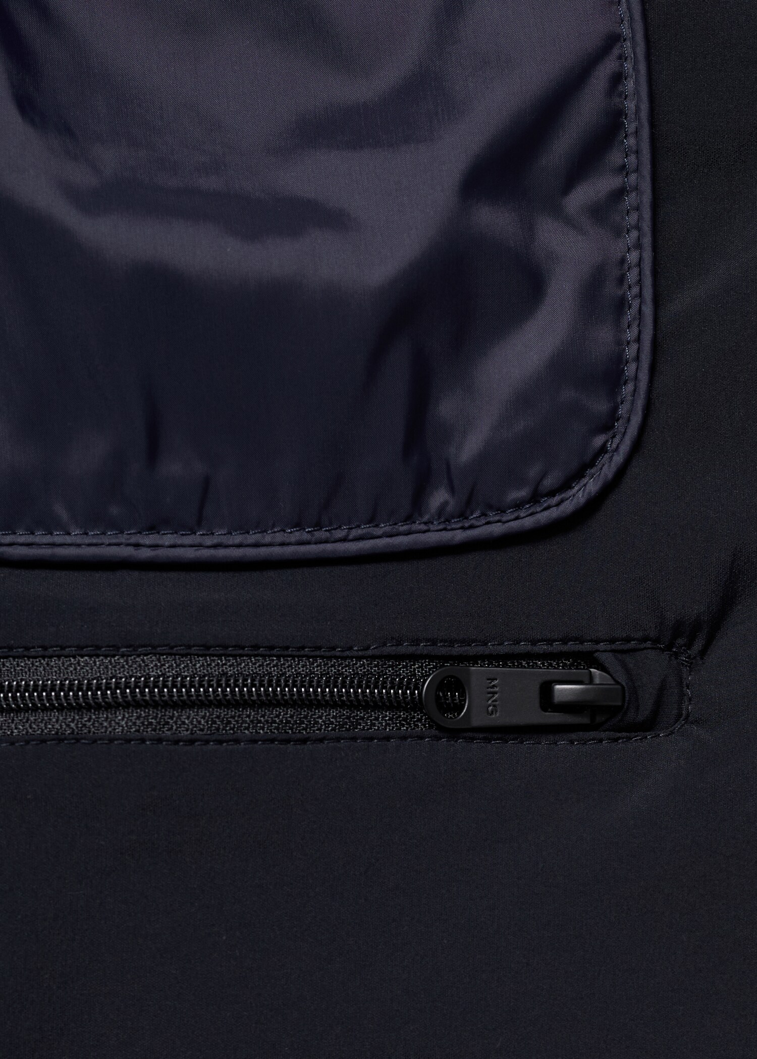 Bodywarmer met donsvulling - Detail van het artikel 0