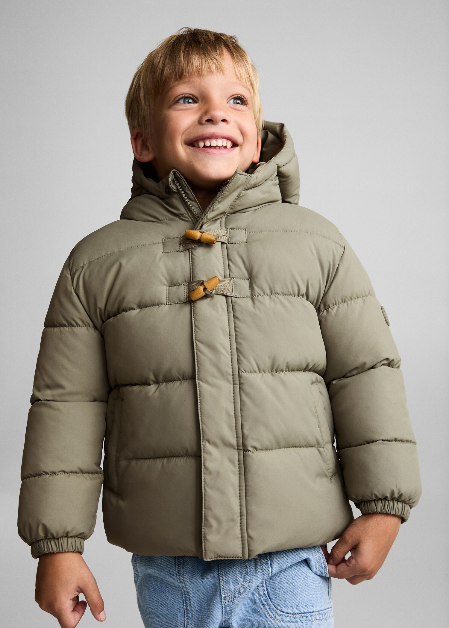 Anorak matelassée imitation mouton retourné - Plan moyen