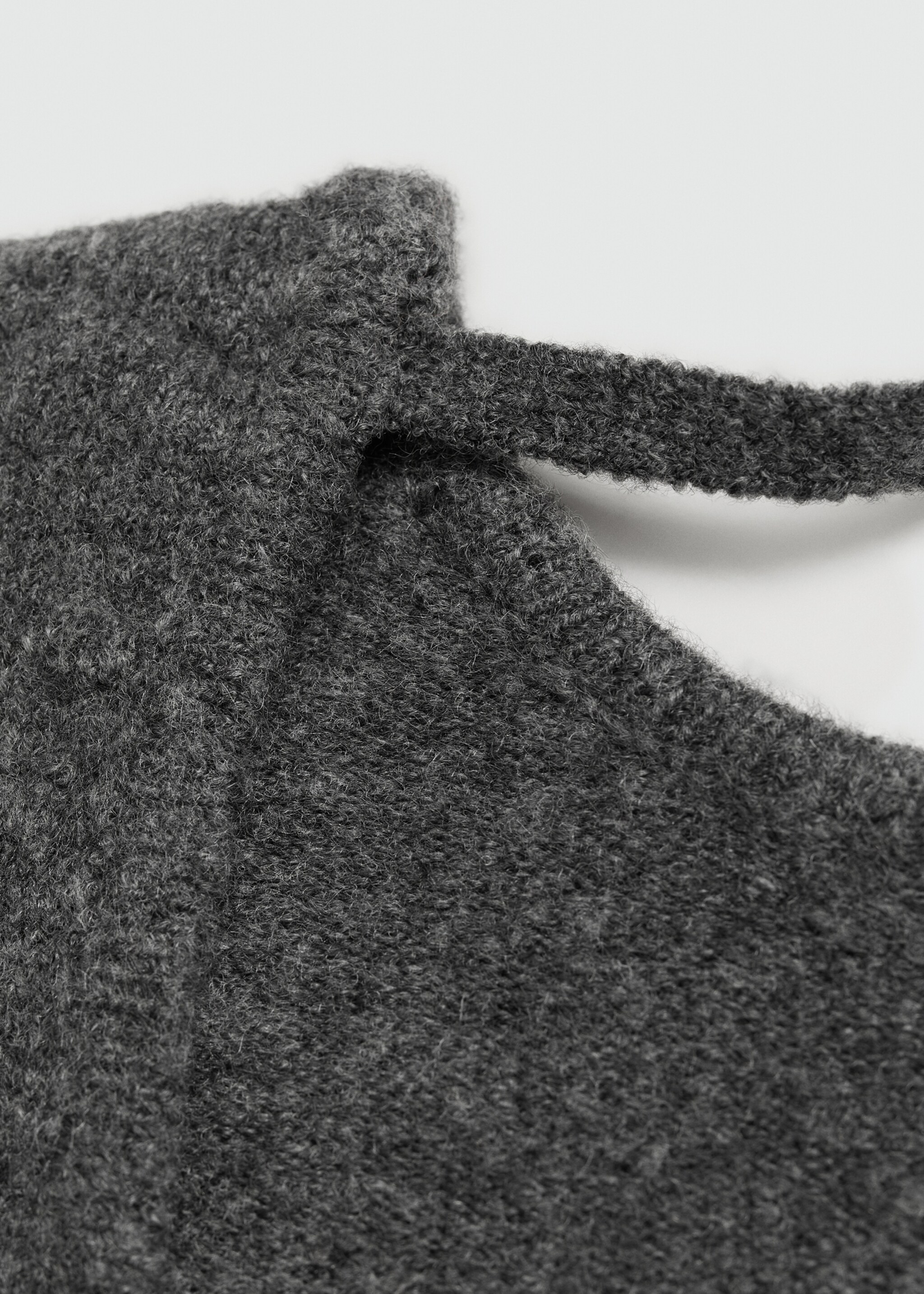 Back vent sweater - Details of the article 0