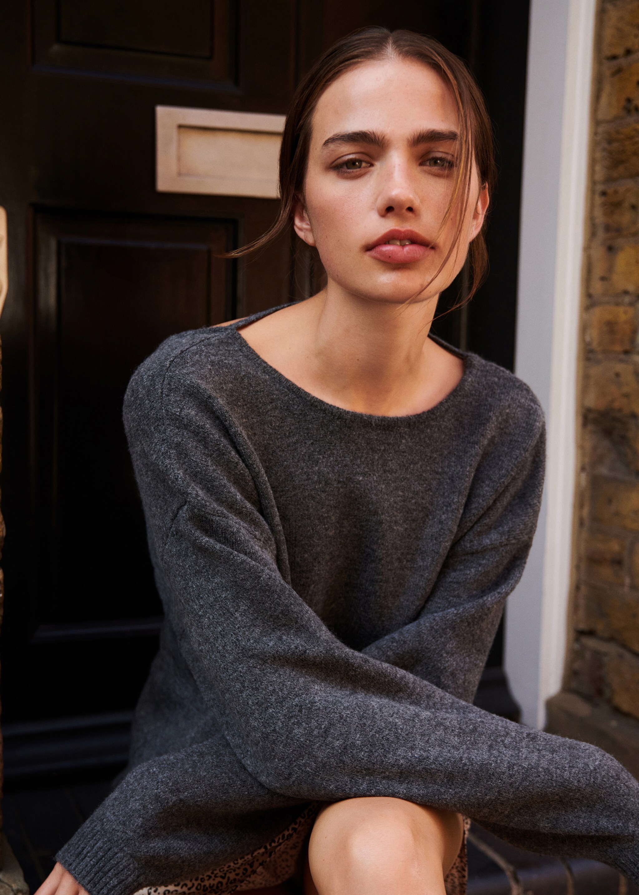 Back vent sweater - Details of the article 5