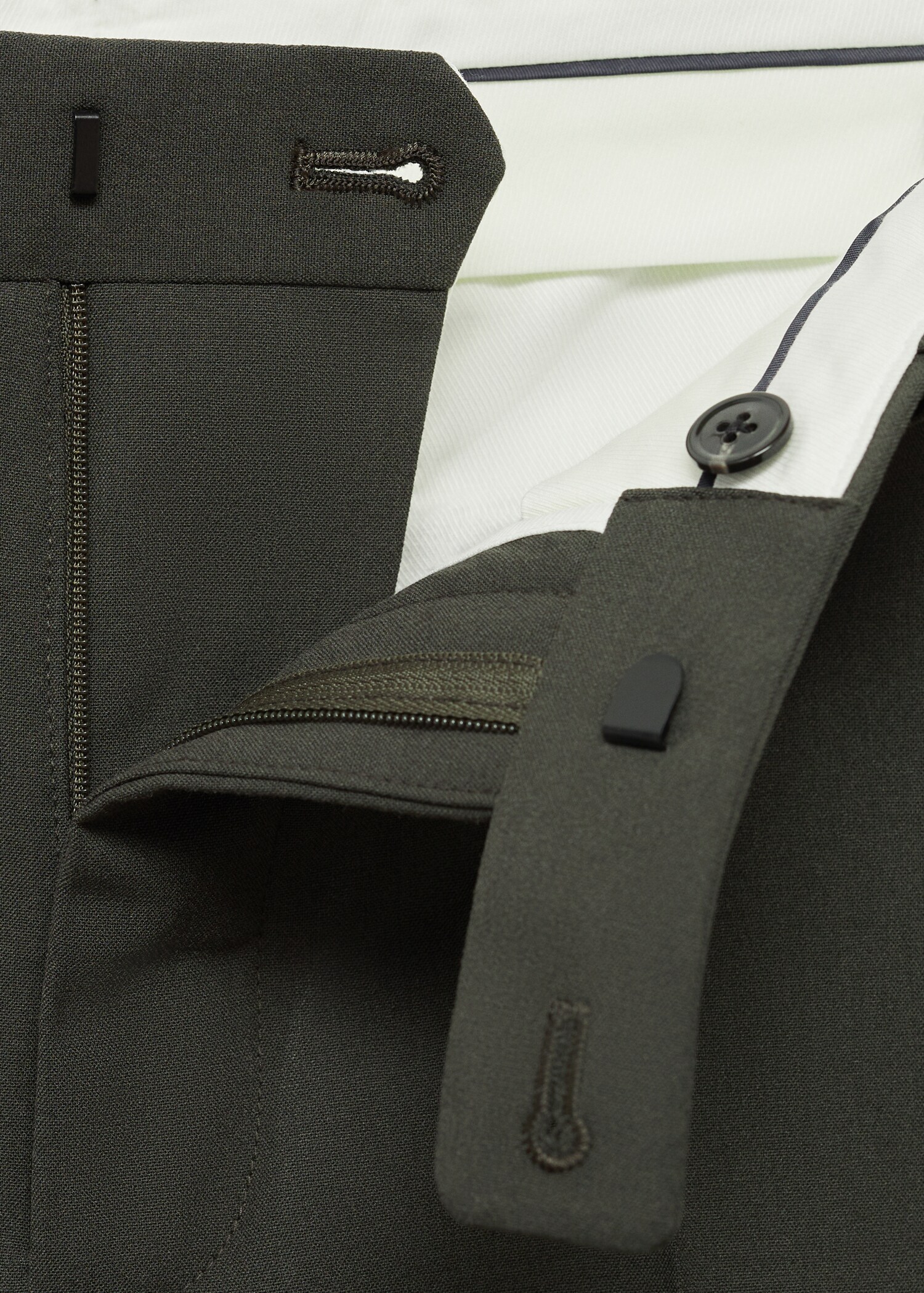 Stretch-fabric slim-fit suit trousers - Details of the article 0