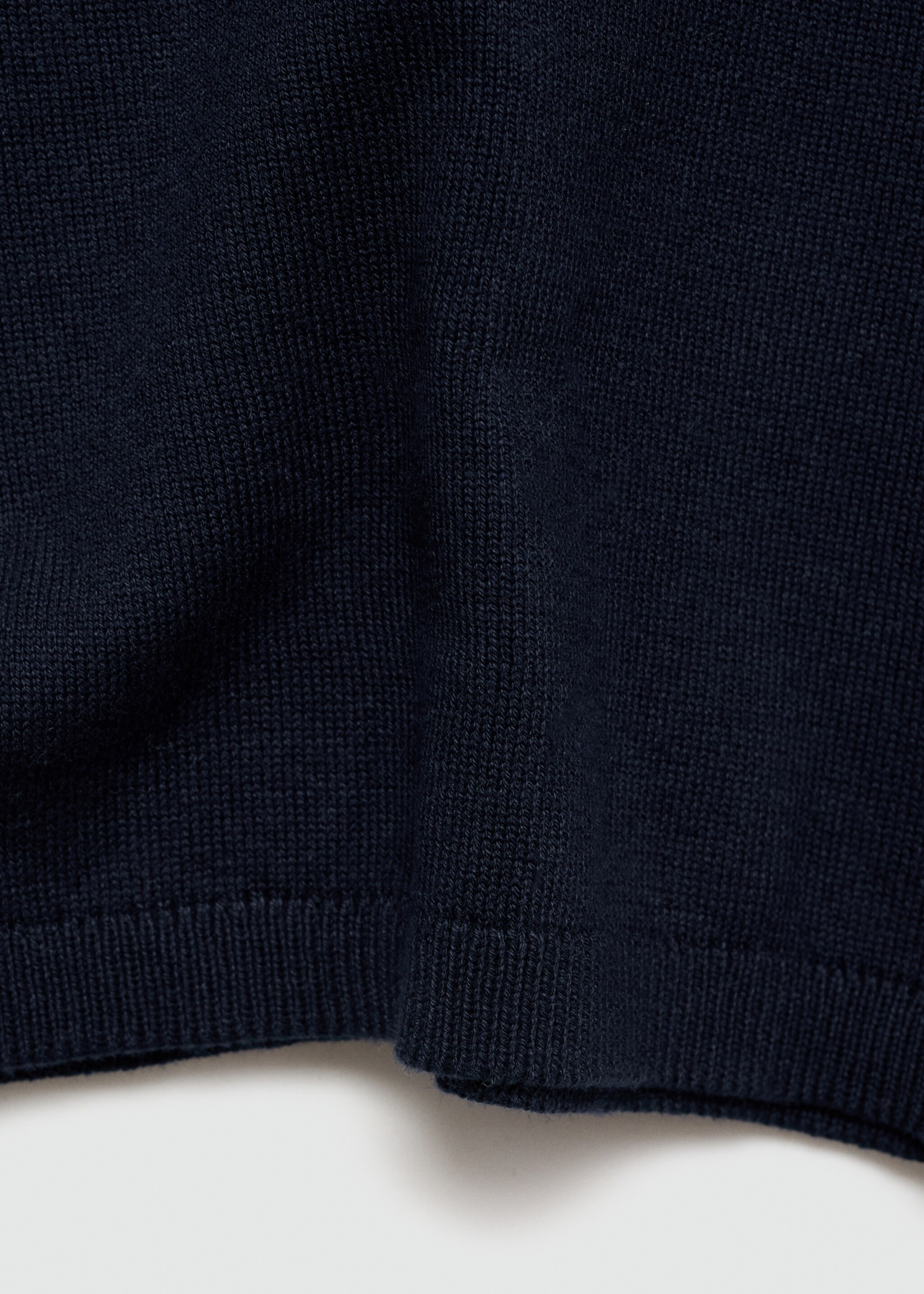V-neck sweater - Details of the article 0