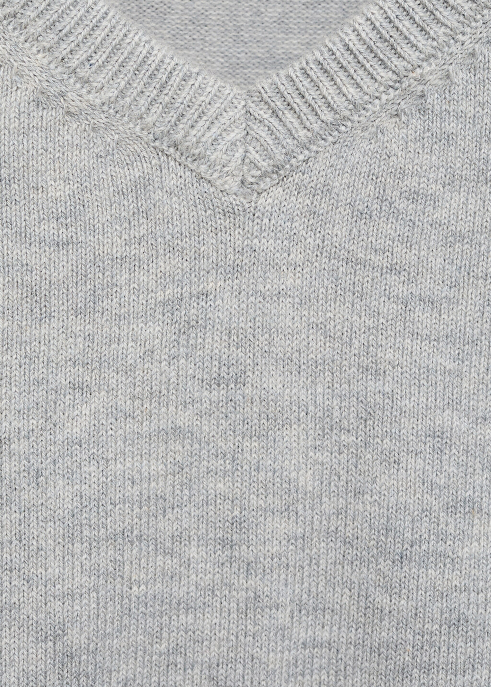 V-neck sweater - Details of the article 8