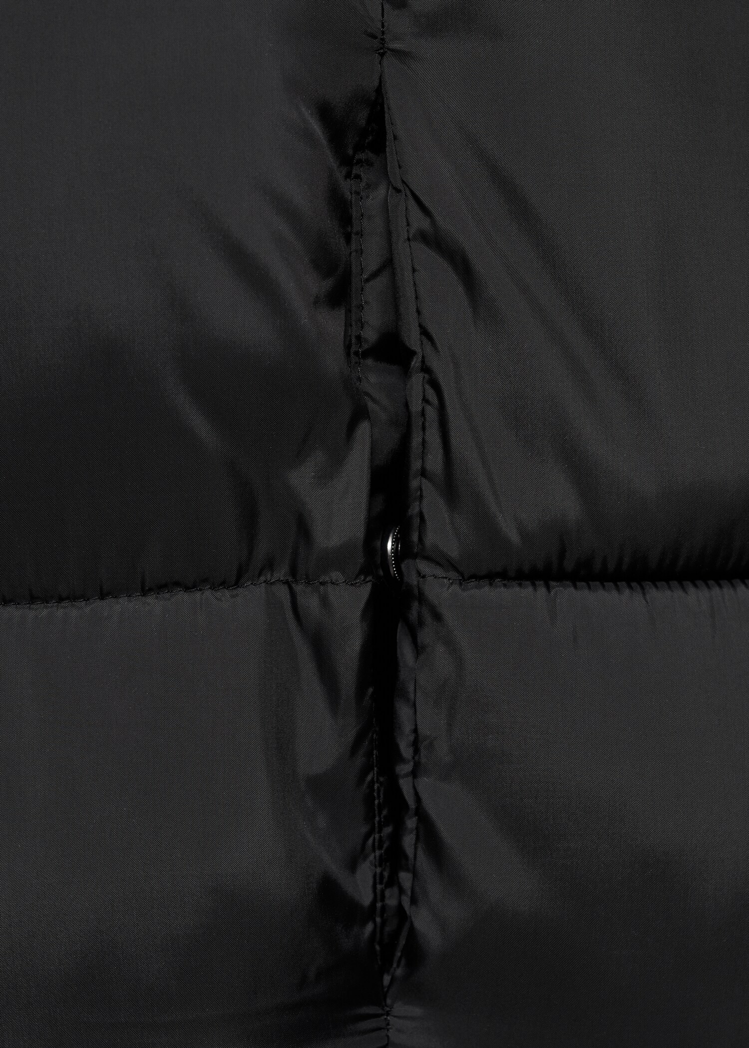 Gilet matelassé à capuche - Détail de l'article 0
