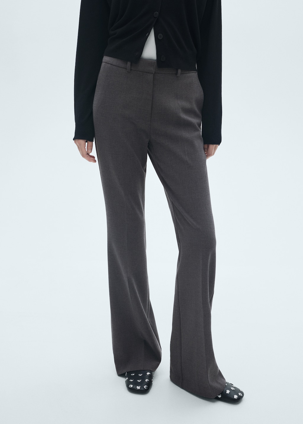 Mango Ausgestellte Hose mit Taschen