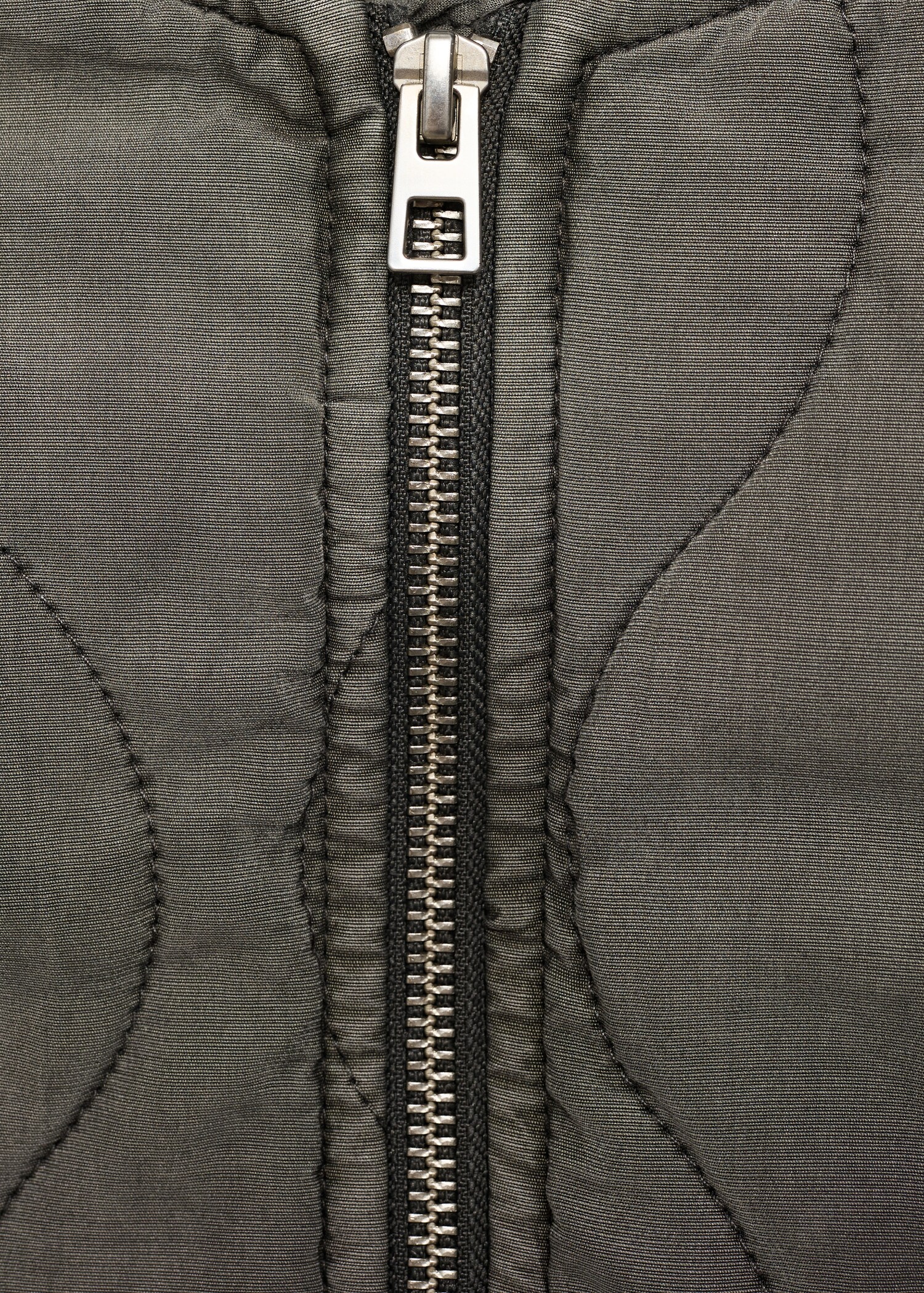 Chaqueta acolchada fruncido - Detalle del artículo 8